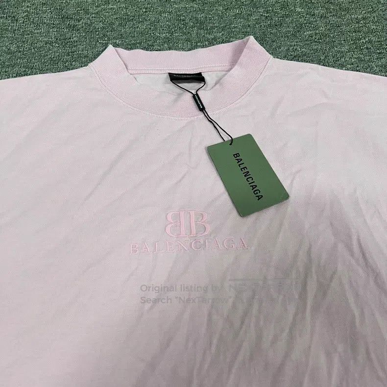 Balenciaga Balenciaga Distressed Hem Embroidered Logo Short Sleeve T- Size US XL / EU 56 / 4 - 4 Thumbnail