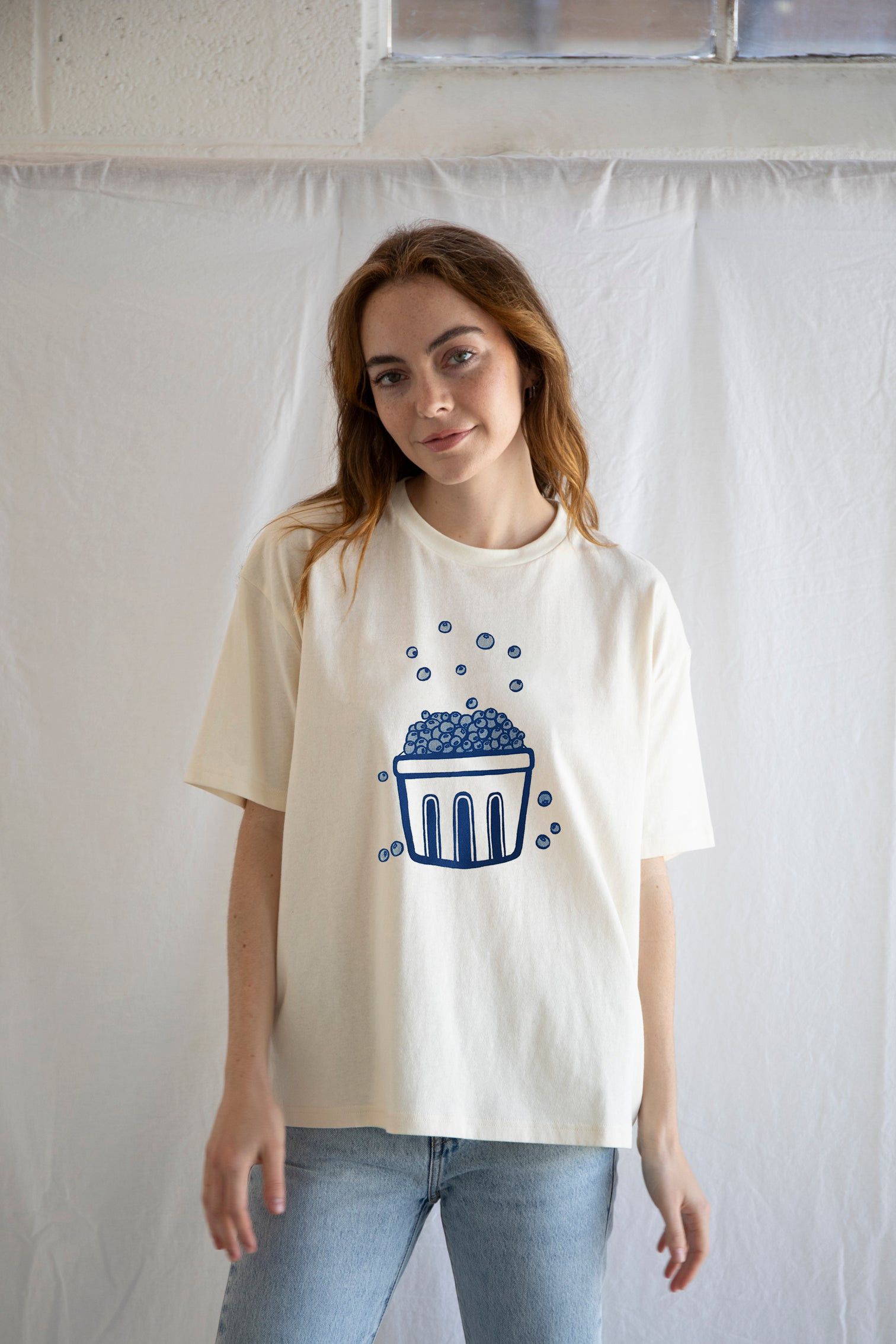 Designer × The Unbranded Brand Blueberry T-Shirt, Fruit Shirt, Foodie Graphic Tee Size S / US 4 / IT 40 - 1 Thumbnail