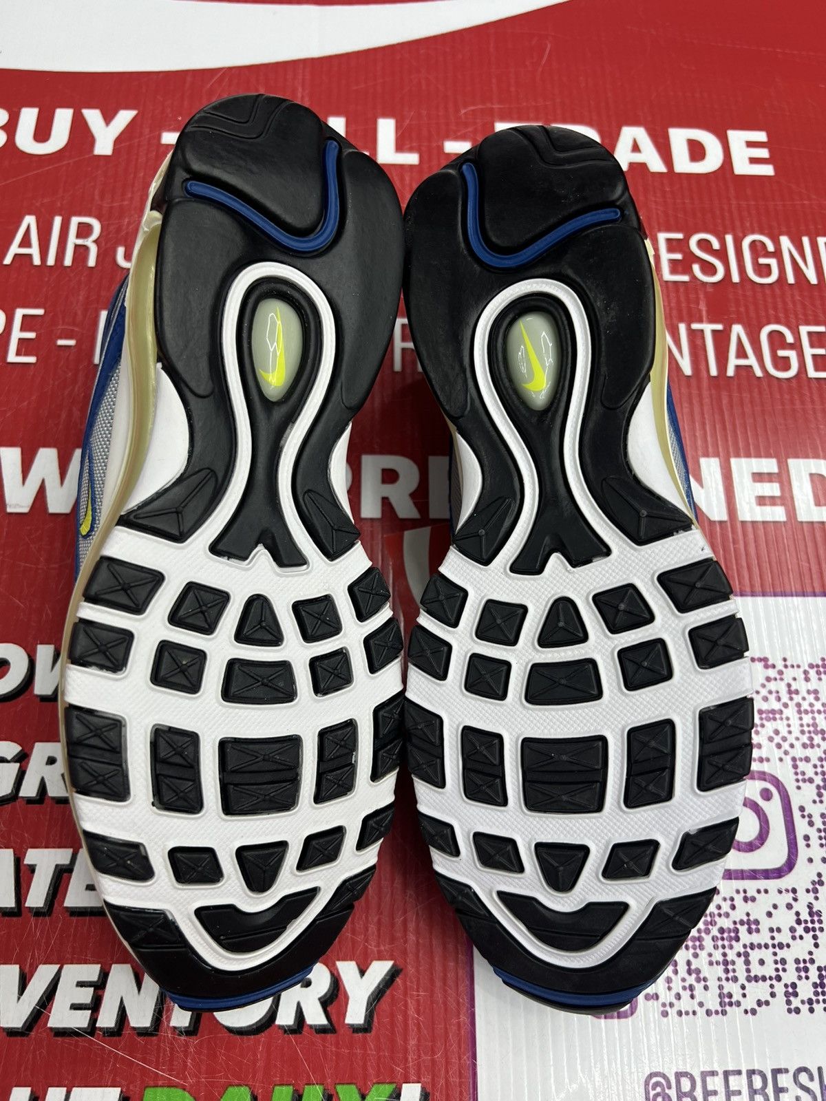 Nike Nike Air Max 97 OG Royal Neon Size 8.5 Size US 8.5 / EU 41-42 - 4 Thumbnail