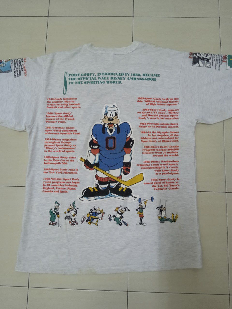 Disney × Vintage Rare disney vintage 90s Size US L / EU 52-54 / 3 - 3 Thumbnail