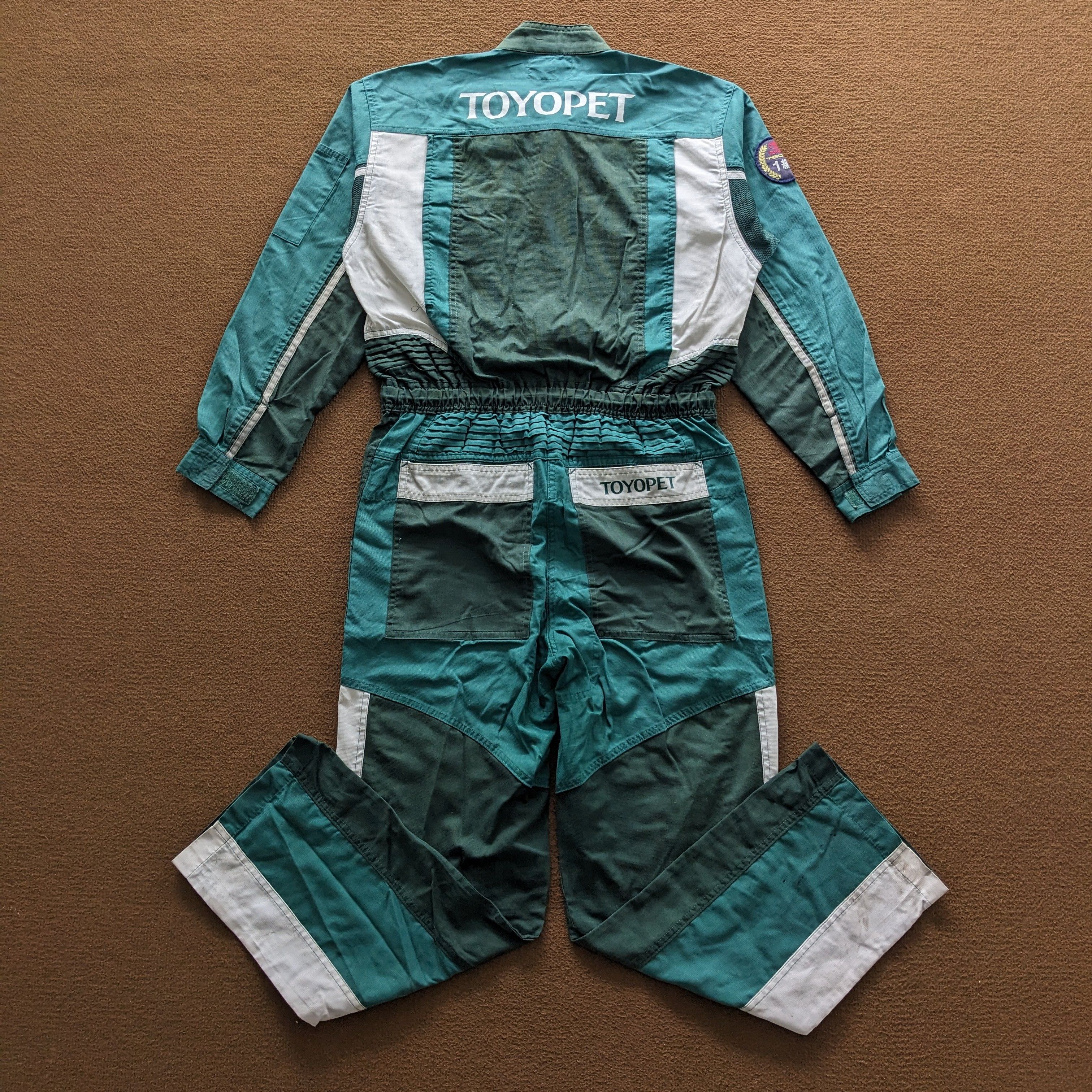 Vintage Vintage TOYOTA TOYOPET Japanese Coverall Workwear Jacket Size US S / EU 44-46 / 1 - 1 Thumbnail