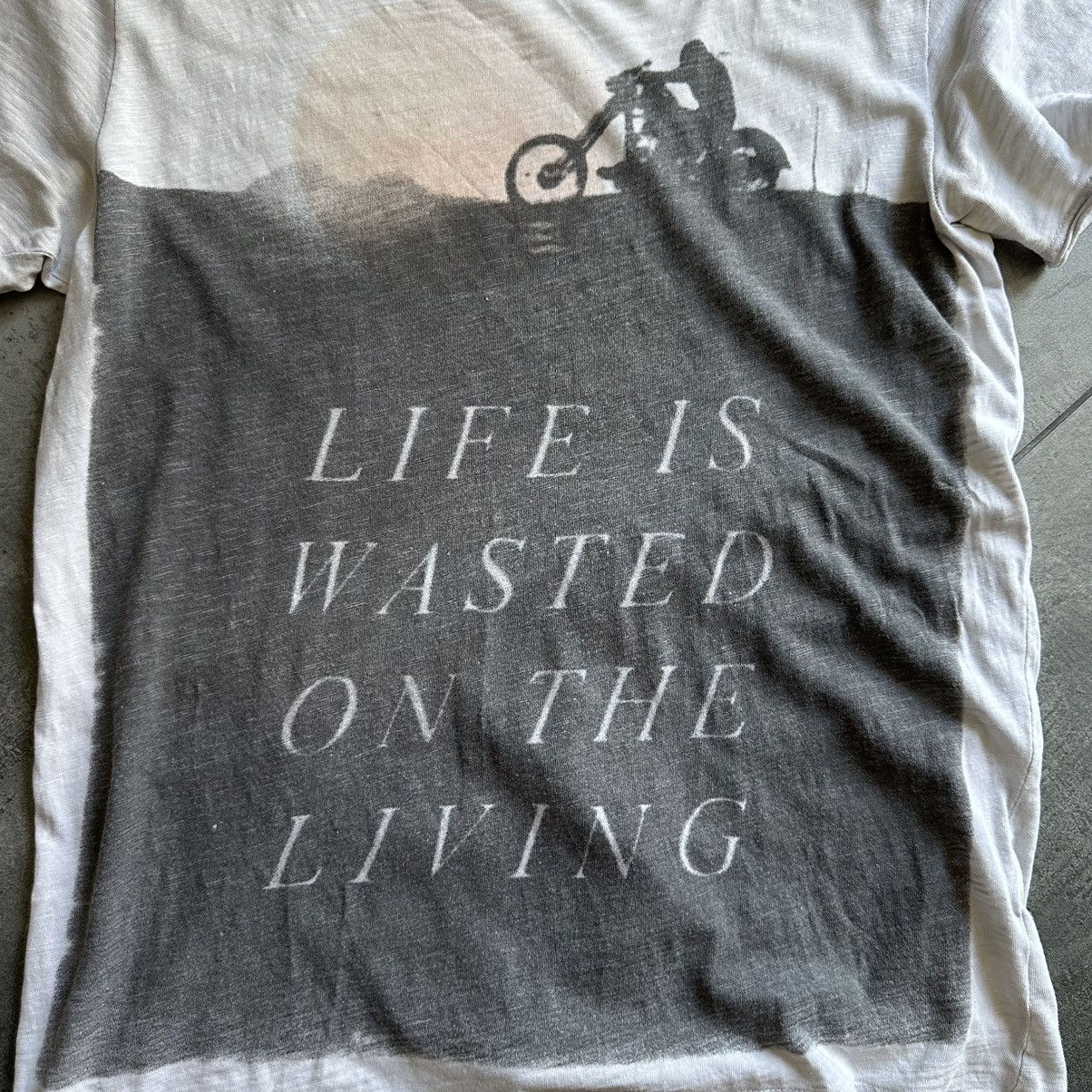 Firetrap Vintage Firetrap T-shirts Life Is Wasted on the Living Moto Size US L / EU 52-54 / 3 - 11 Thumbnail