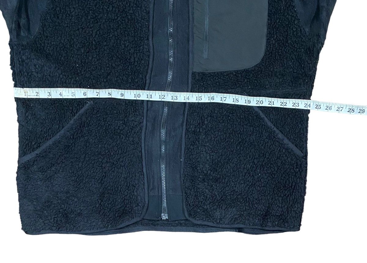 Uniqlo × White Mountaineering Uniqlo X White Mountaineering Fleece Jacket (L) Size US L / EU 52-54 / 3 - 8 Thumbnail