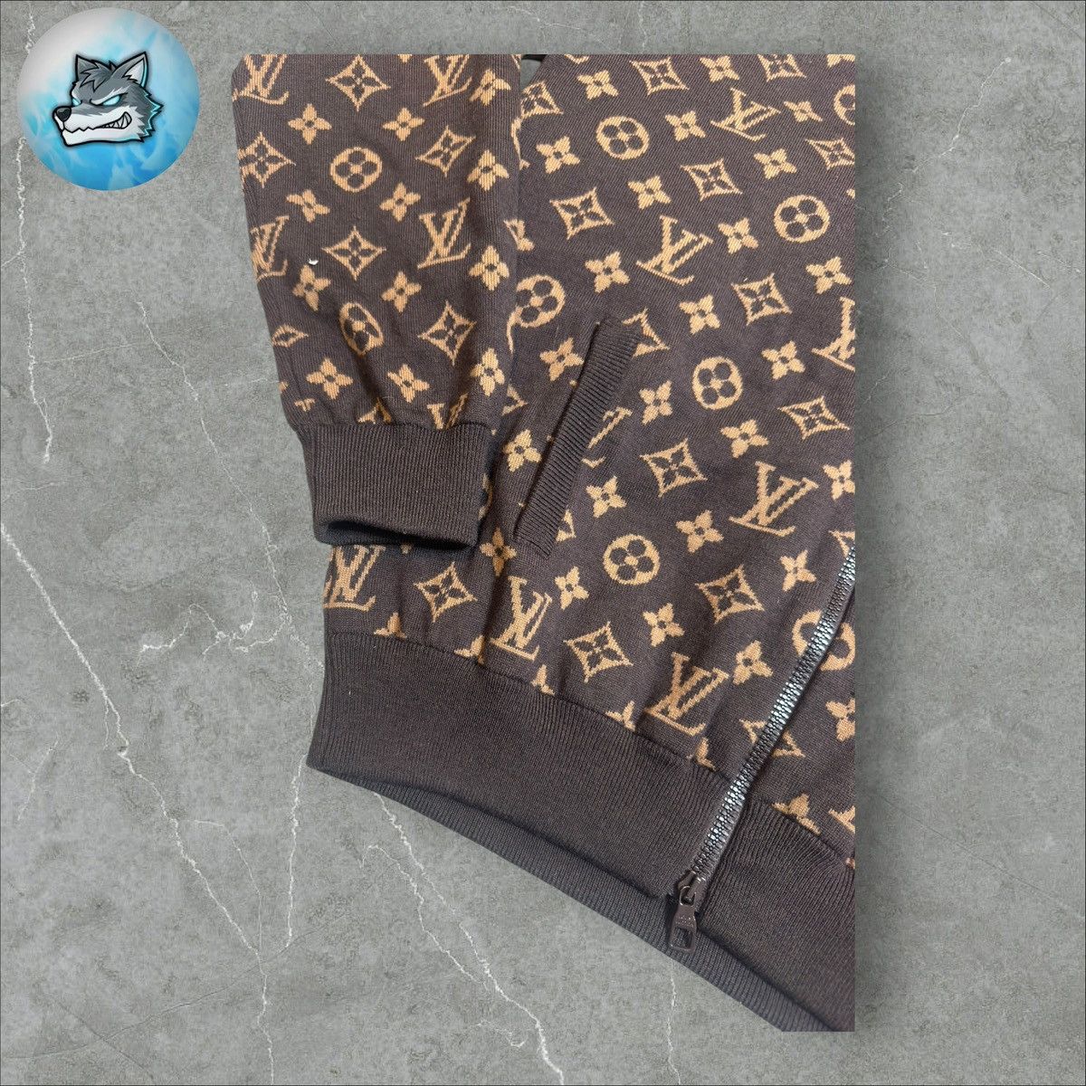 Louis Vuitton × NBA Louis Vuitton x NBA Graphic Blouson Sweater size Large Size US L / EU 52-54 / 3 - 6 Thumbnail