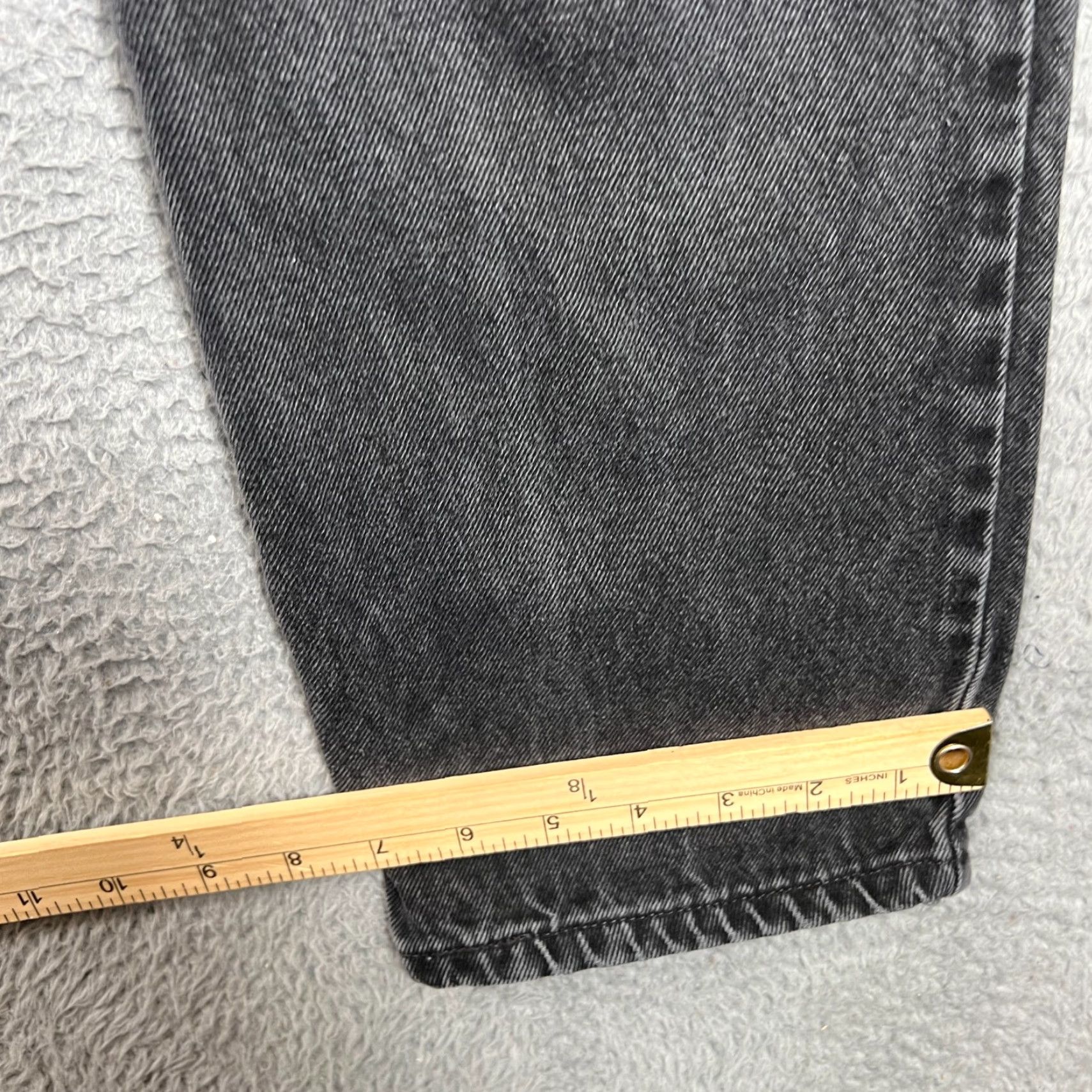 Levi's VINTAGE Levi's 550 Jeans Mens Sz 32x34 Tapered Relaxed Fit Black Denim 90s Retro Size US 32 / EU 48 - 2 Thumbnail