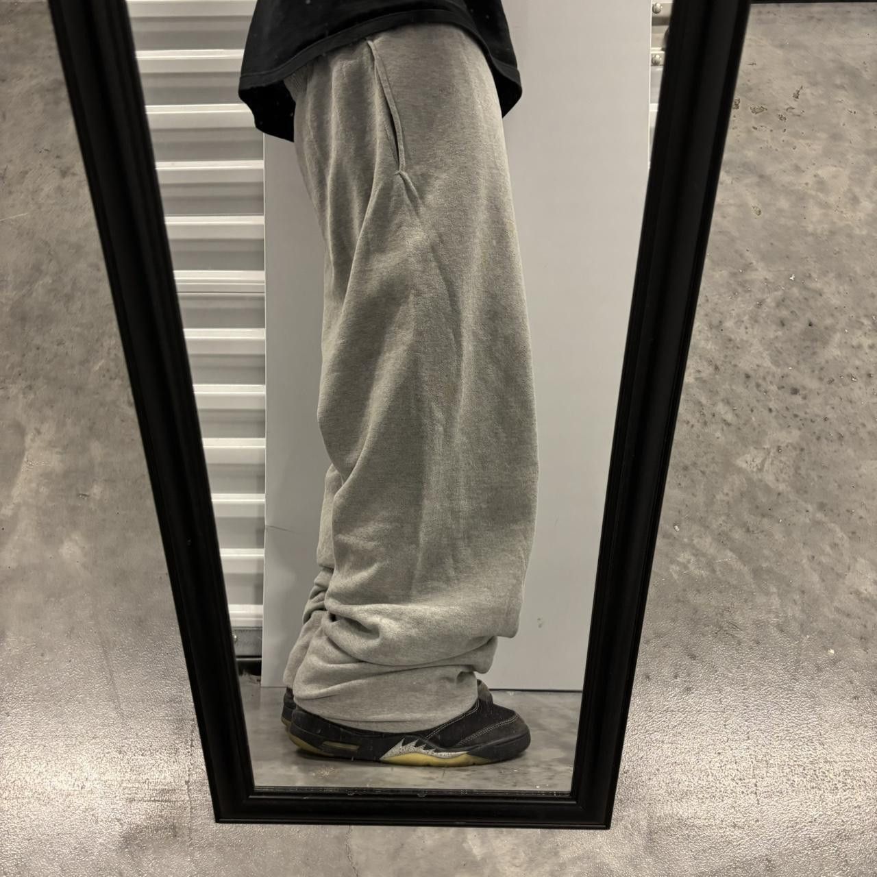 Japanese Brand × Vintage Crazy Vintage Y2K/2000s Baggy Light Grey Skater Essential Sweatpants! Size US 34 / EU 50 - 2 Thumbnail