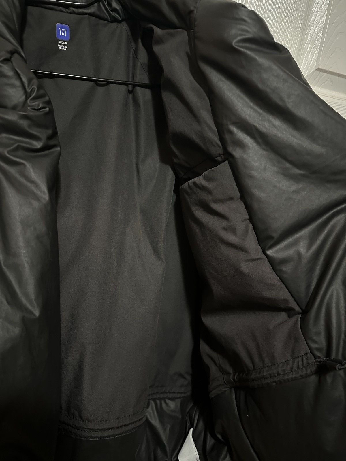 Gap × Yeezy Yeezy Gap Round Jacket V1 Black Size US M / EU 48-50 / 2 - 6 Thumbnail
