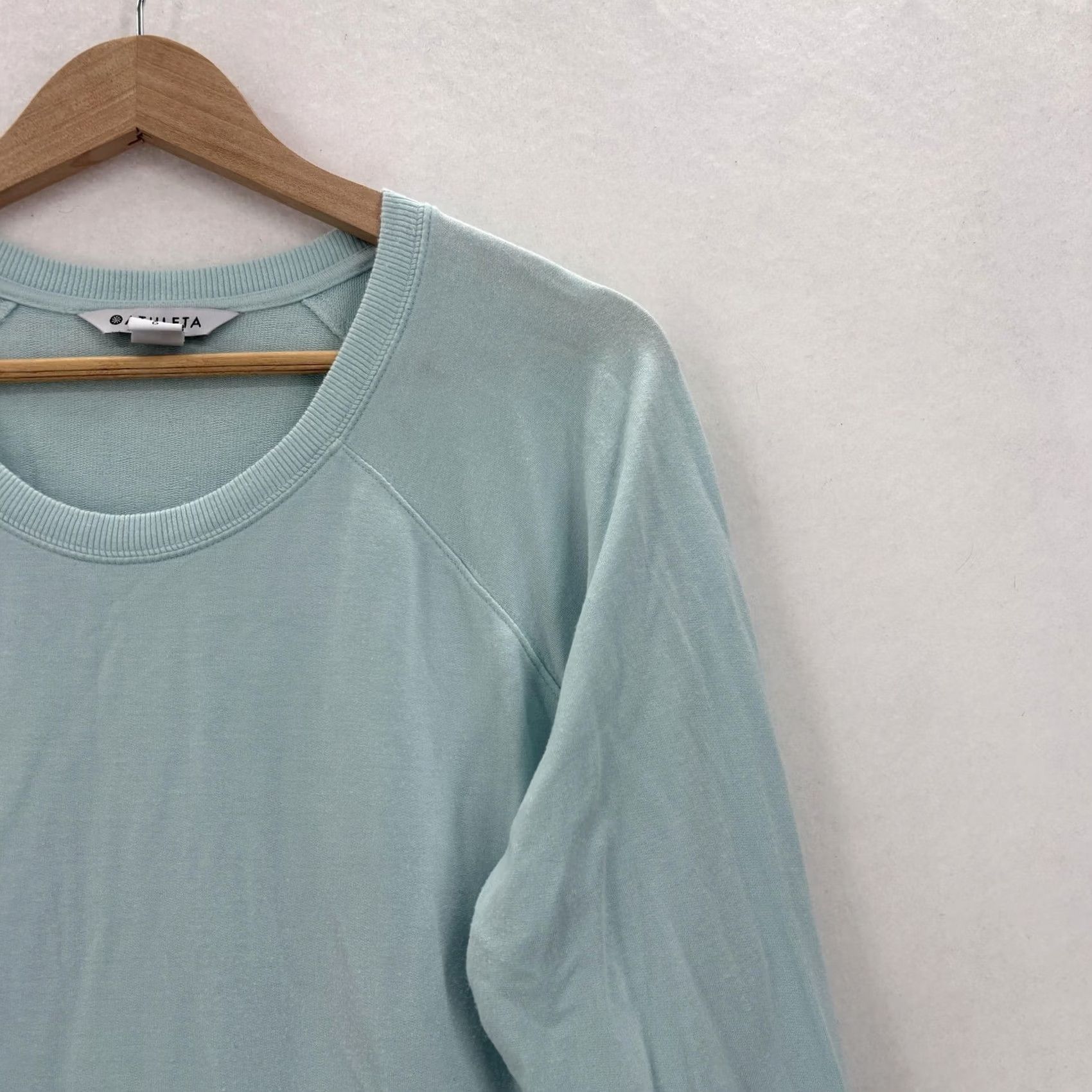 Athleta Athleta Mindset Sweatshirt Womens Large Blue Modal Raglan Lightweight Pullover Size L / US 10 / IT 46 - 2 Thumbnail
