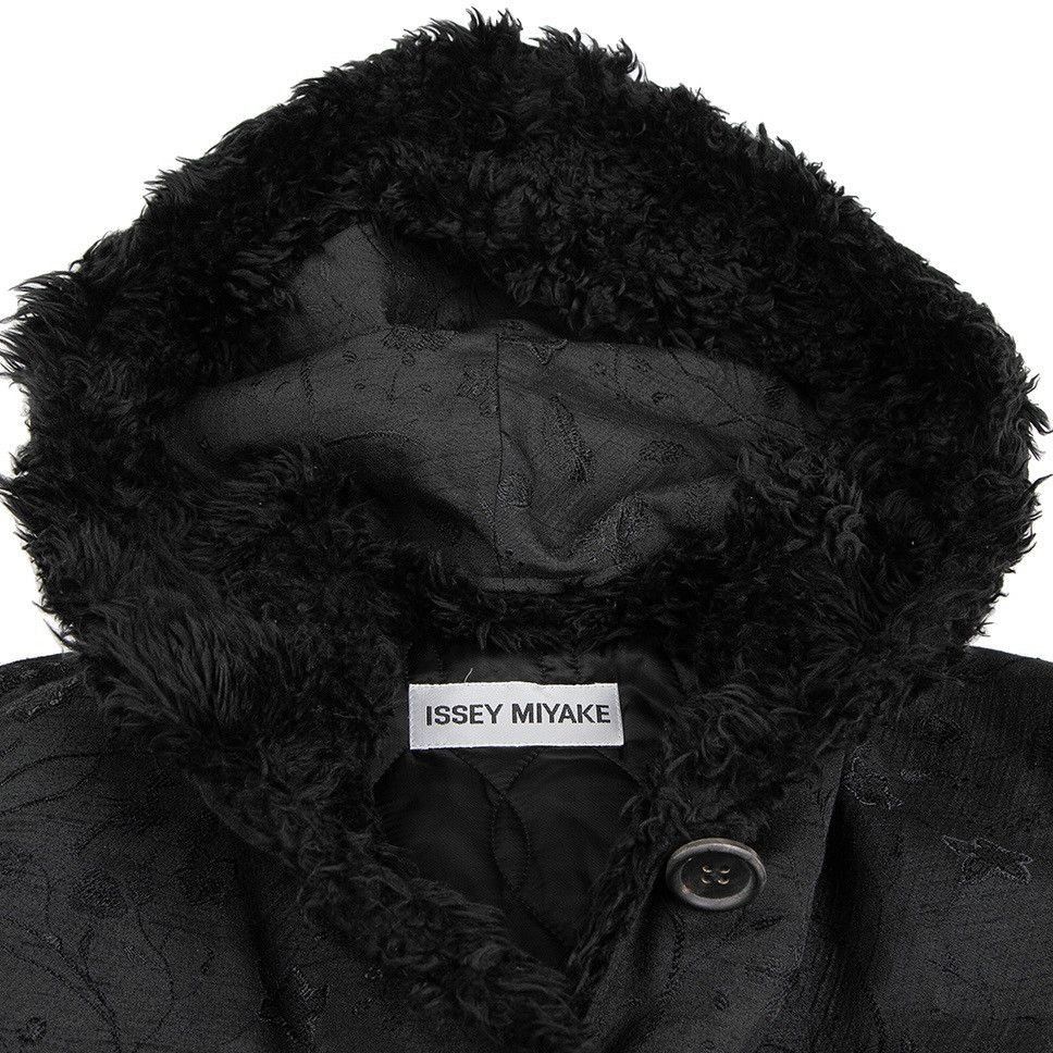 Issey Miyake Vintage Issey Miyake Coat Jacket Flower Pattern Size US L / EU 52-54 / 3 - 11 Thumbnail