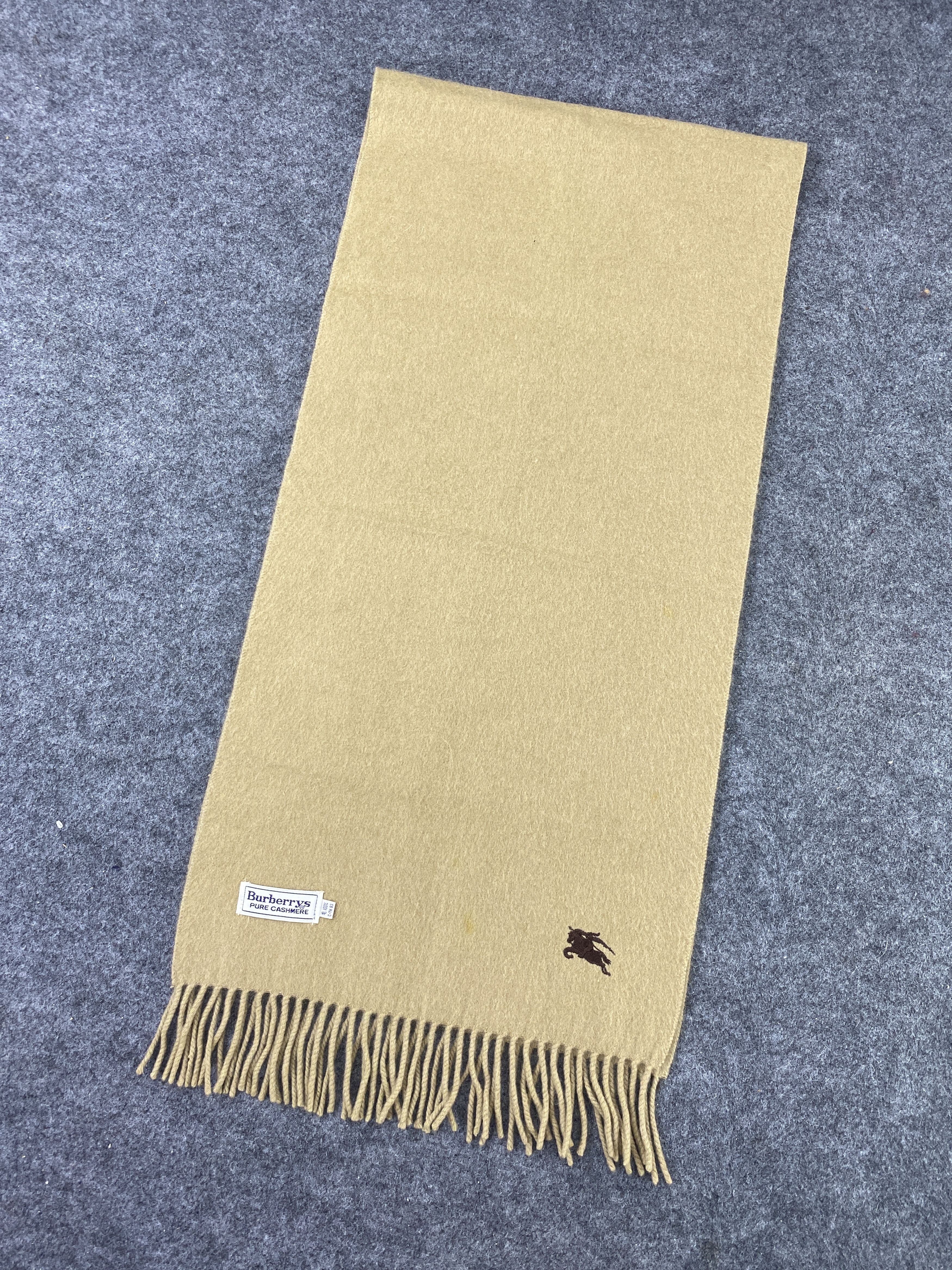 Burberry Vintage Burberry Scarf/Muffler/Neckwear -T1070 Size ONE SIZE - 3 Thumbnail