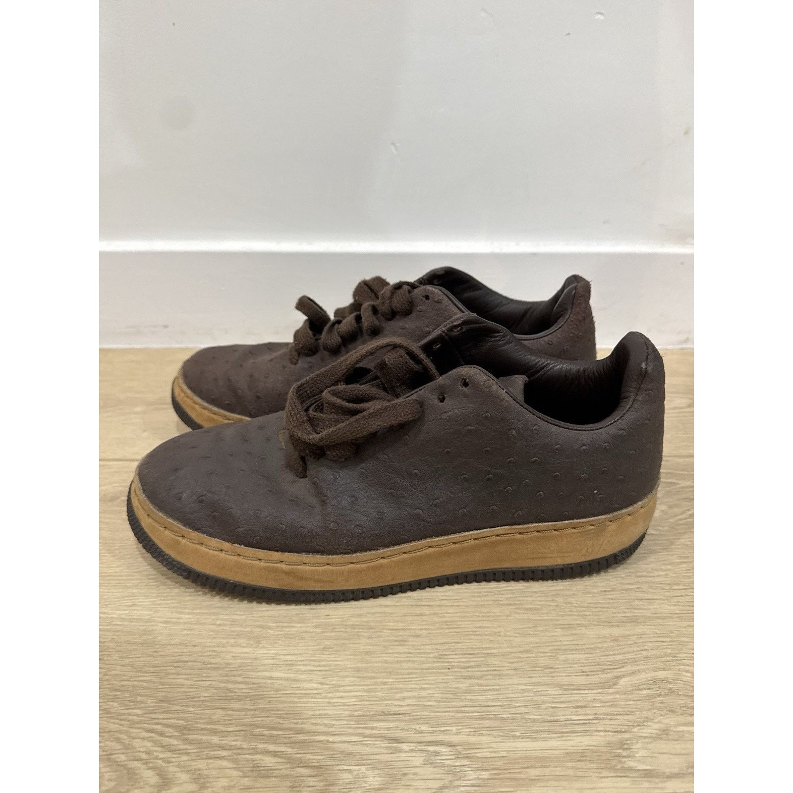 Nike Nike Air Force 1 Supreme Low Seamless Ostrich Brown Size 9 Size US 9 / EU 42 - 1 Thumbnail