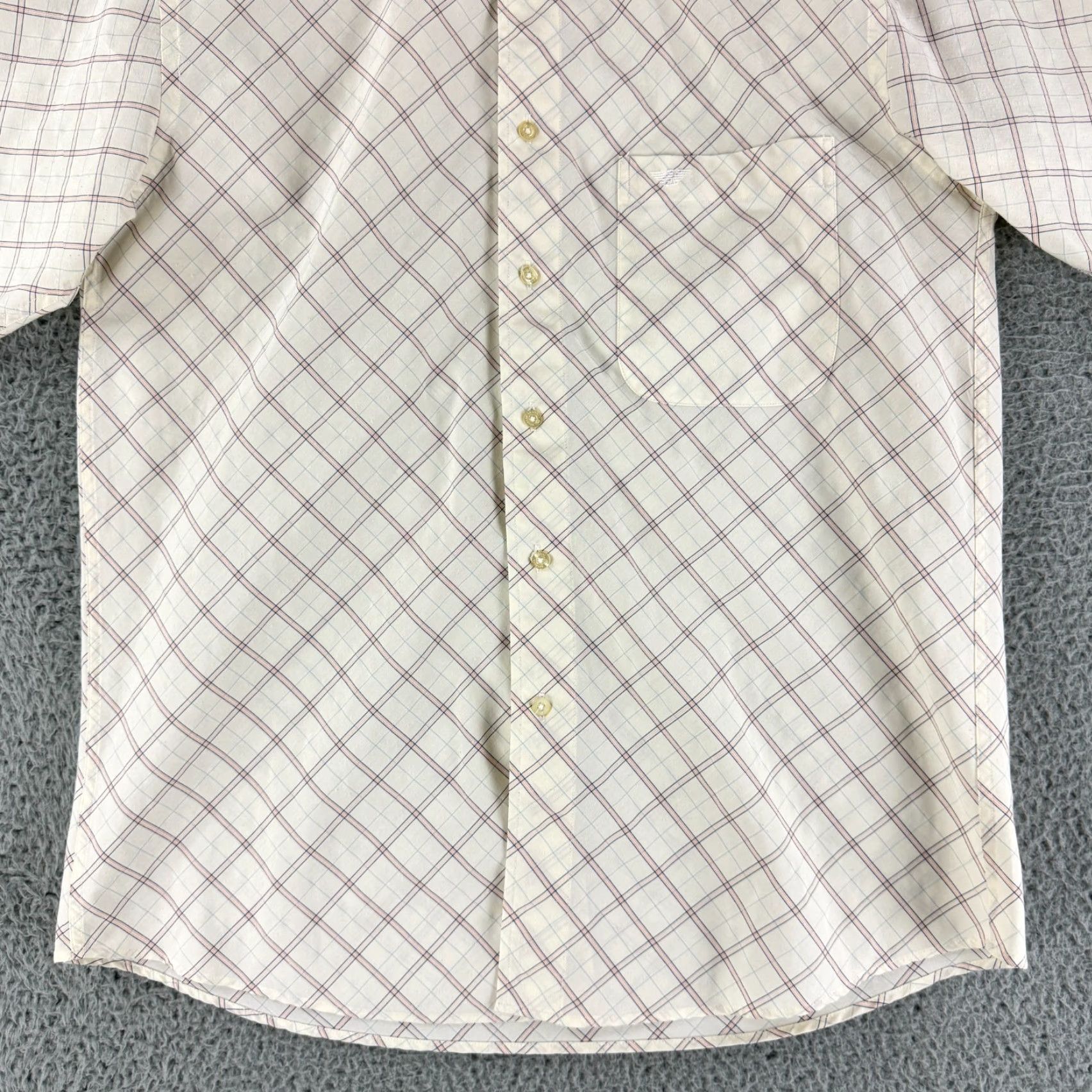 Giorgio Armani Vintage Giorgio Armani Lecollezioni Button-Up Shirt Mens L Ivory Plaid SS Size US L / EU 52-54 / 3 - 6 Thumbnail