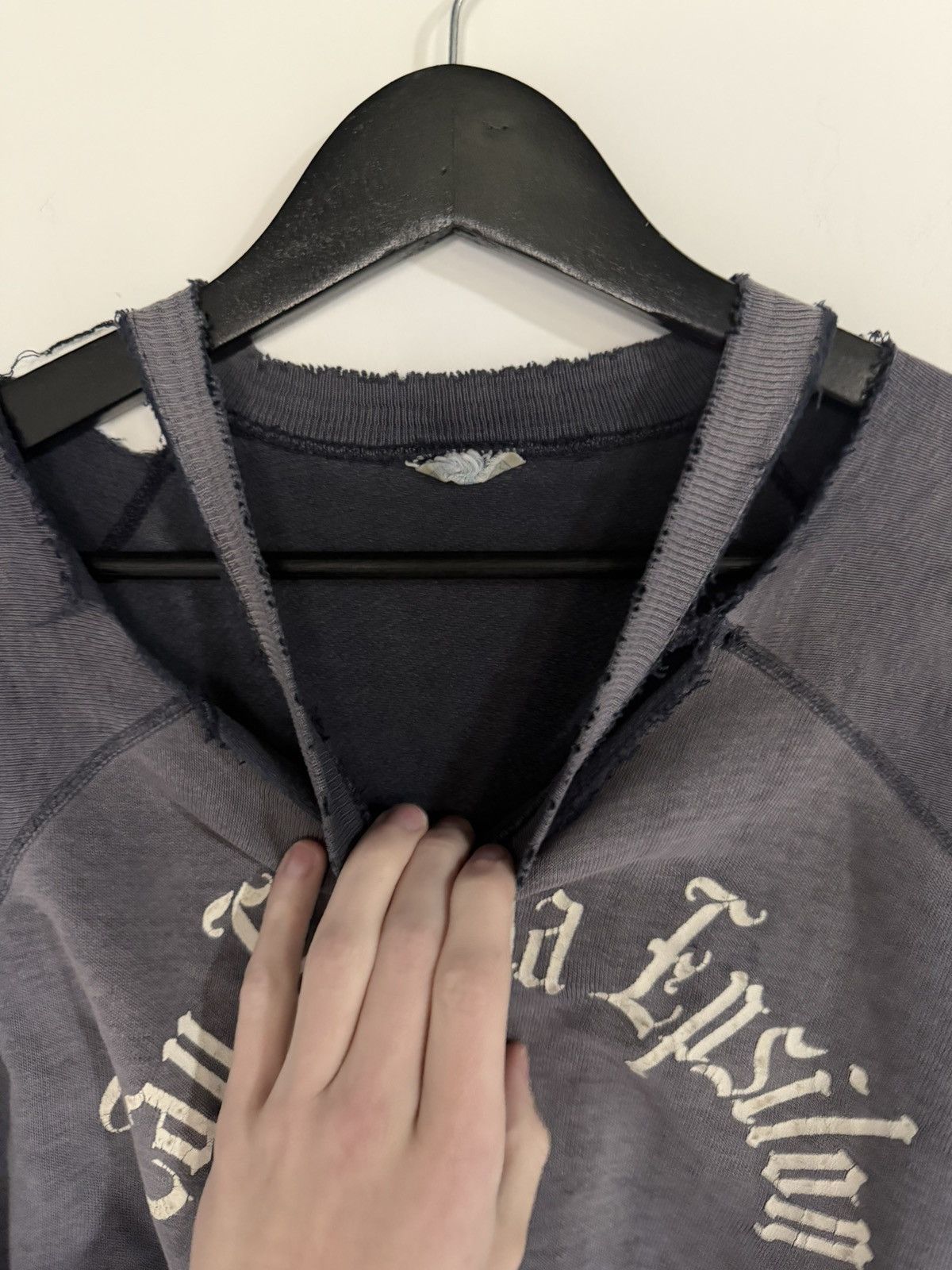 Vintage 60s Thrashed Frat Sweatshirt Size US M / EU 48-50 / 2 - 3 Thumbnail