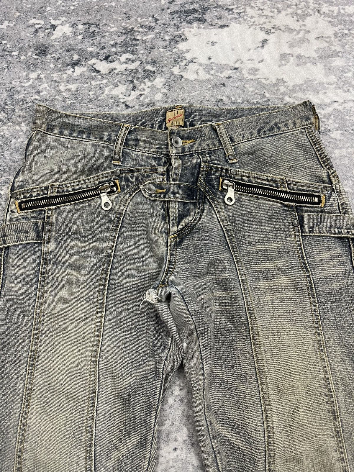 JACKROSE Jack Rose Sick Distressed Flare Jeans s6 Size US 31 - 4 Thumbnail