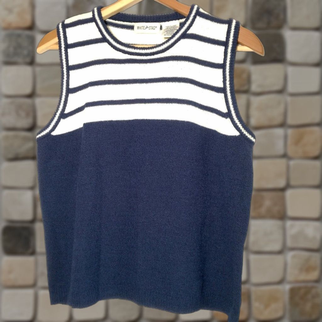 Vintage VINTAGE White Stag Sweater Vest Vest Women L Blue White Striped Crew Neck Knit Academia Nautical Preppy 90s? (If 90s known) Mens/Womens? Size L / US 10 / IT 46 - 1 Thumbnail