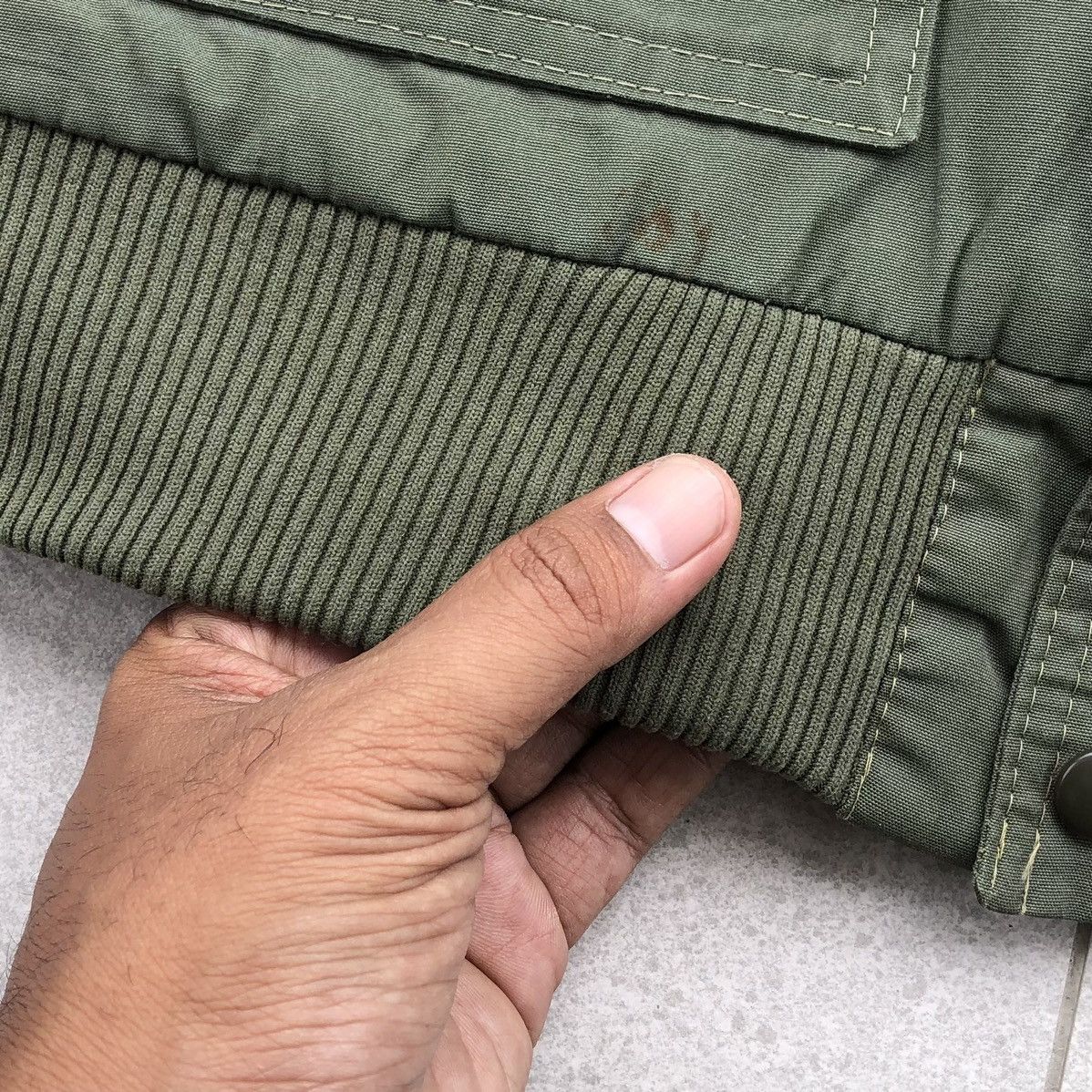 Vintage Vintage 70s Military B-10 Sherpa Flight Bomber Jacket Size US M / EU 48-50 / 2 - 6 Thumbnail