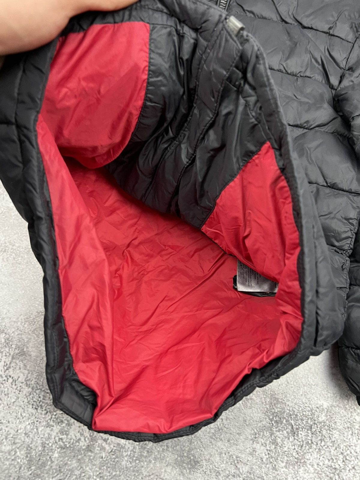 Moose Knuckles Boys 10-12y Moose Knuckles Black Micropuffer Jacket Size US XXS / EU 40 - 5 Thumbnail