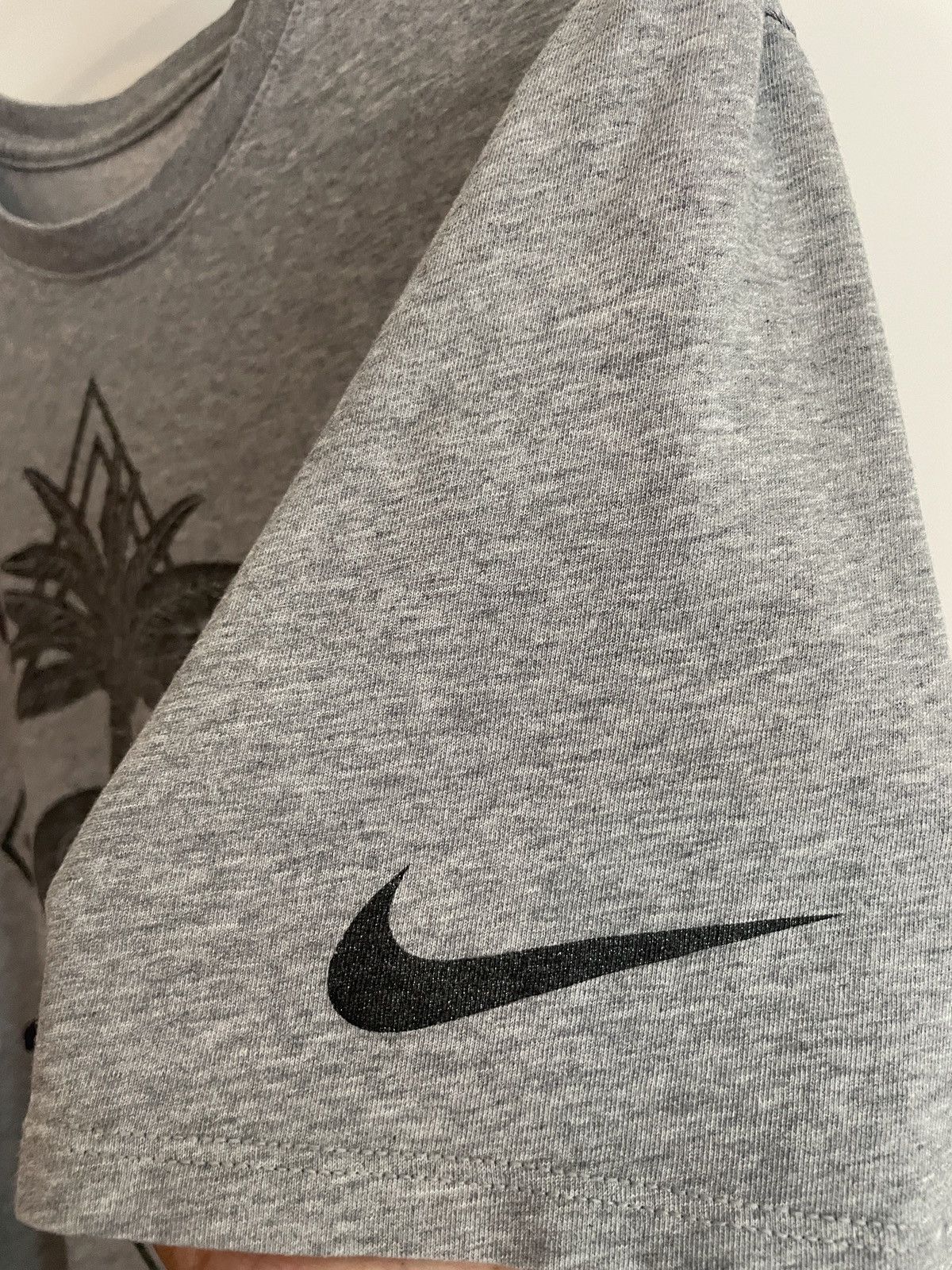 Nike Mens Nike Kobe Bryant KB24 Mamba T-Shirt Dri Fit Size Medium Size US M / EU 48-50 / 2 - 4 Thumbnail
