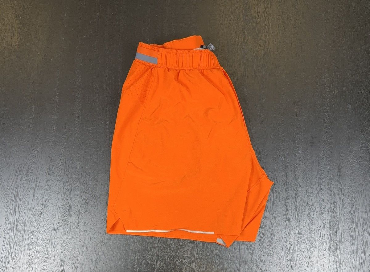 Lululemon Lululemon Fast and Free Lined Running Shorts 5” — Orange (M) Size US 30 / EU 46 - 2 Thumbnail