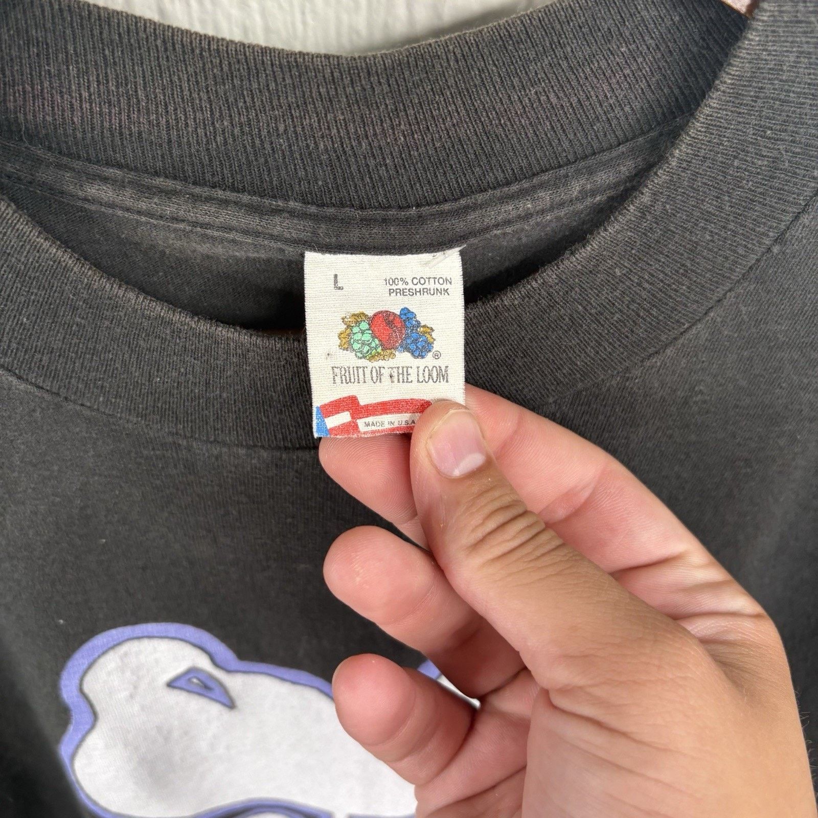 Fruit Of The Loom Vintage 1989 20th Anniversary Woodstock Rainbow Tee Large Size US L / EU 52-54 / 3 - 5 Thumbnail