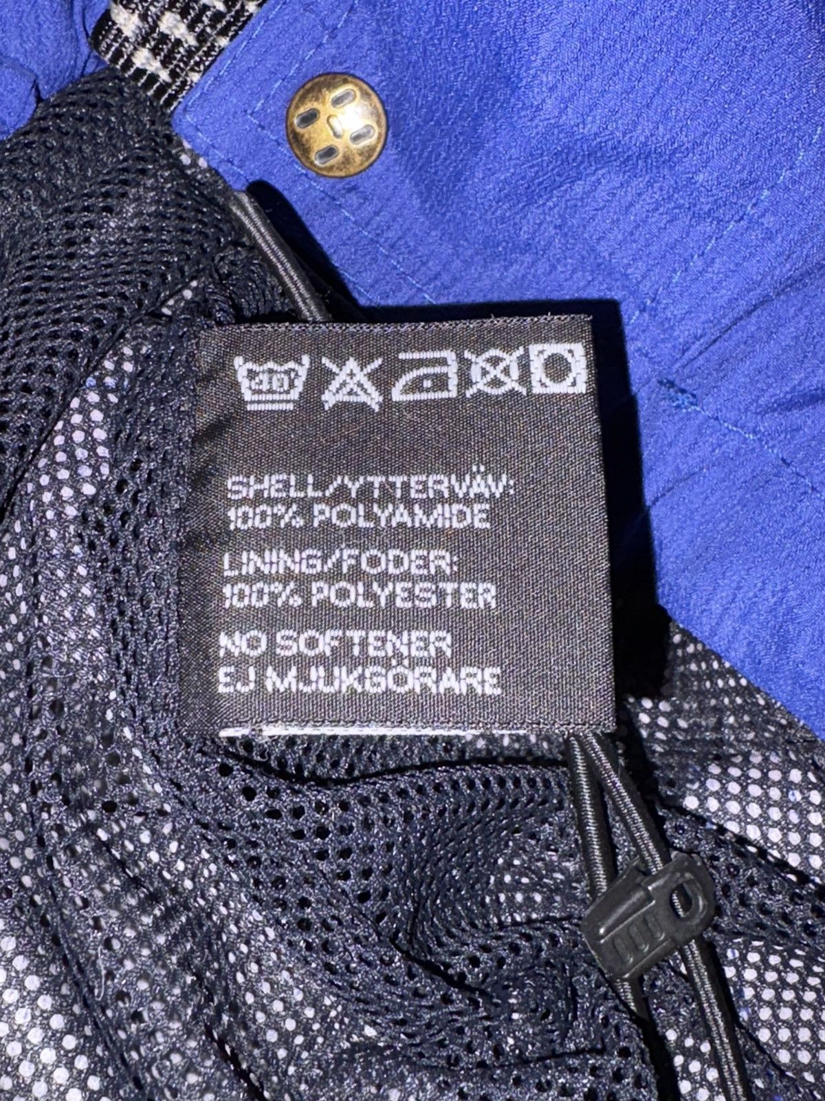 Haglofs 00s Haglofs Vintage Oversized Windstopper Waterproof Jacket Size US L / EU 52-54 / 3 - 11 Thumbnail