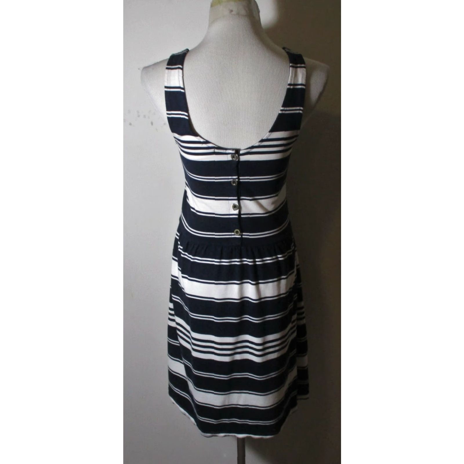 J.Crew **Blue White J. CREW Sleeveless Knee Length Dress Size XS** User: **J. CREW Blue White Sleeveless Knee Length Dress Size XS** Size XS / US 0-2 / IT 36-38 - 5 Thumbnail