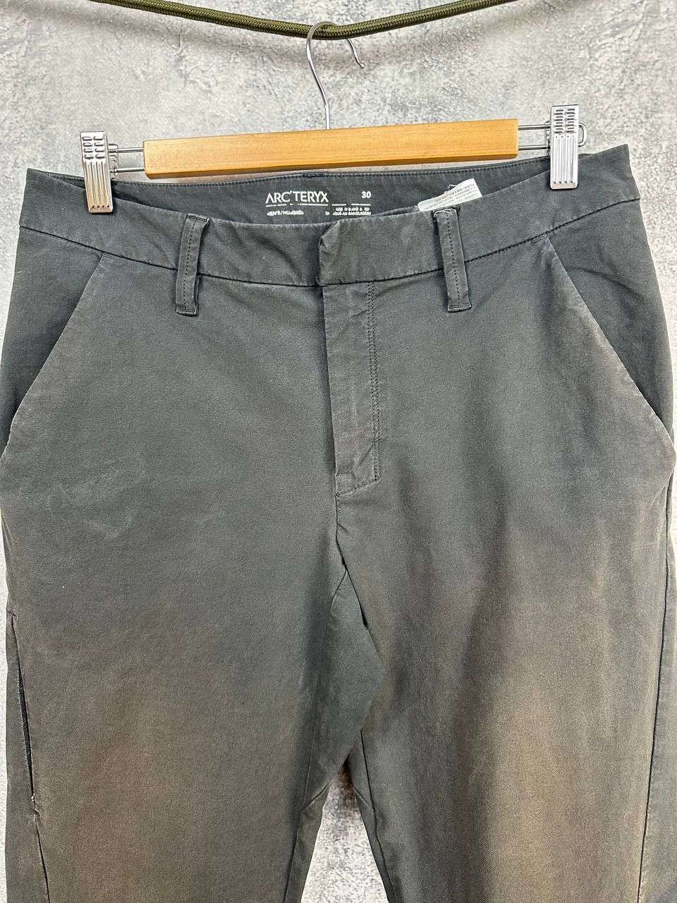 Arc'teryx Arcteryx Atlin Chino Pants Black Faded to Rust Outdoor Size US 30 / EU 46 - 4 Thumbnail