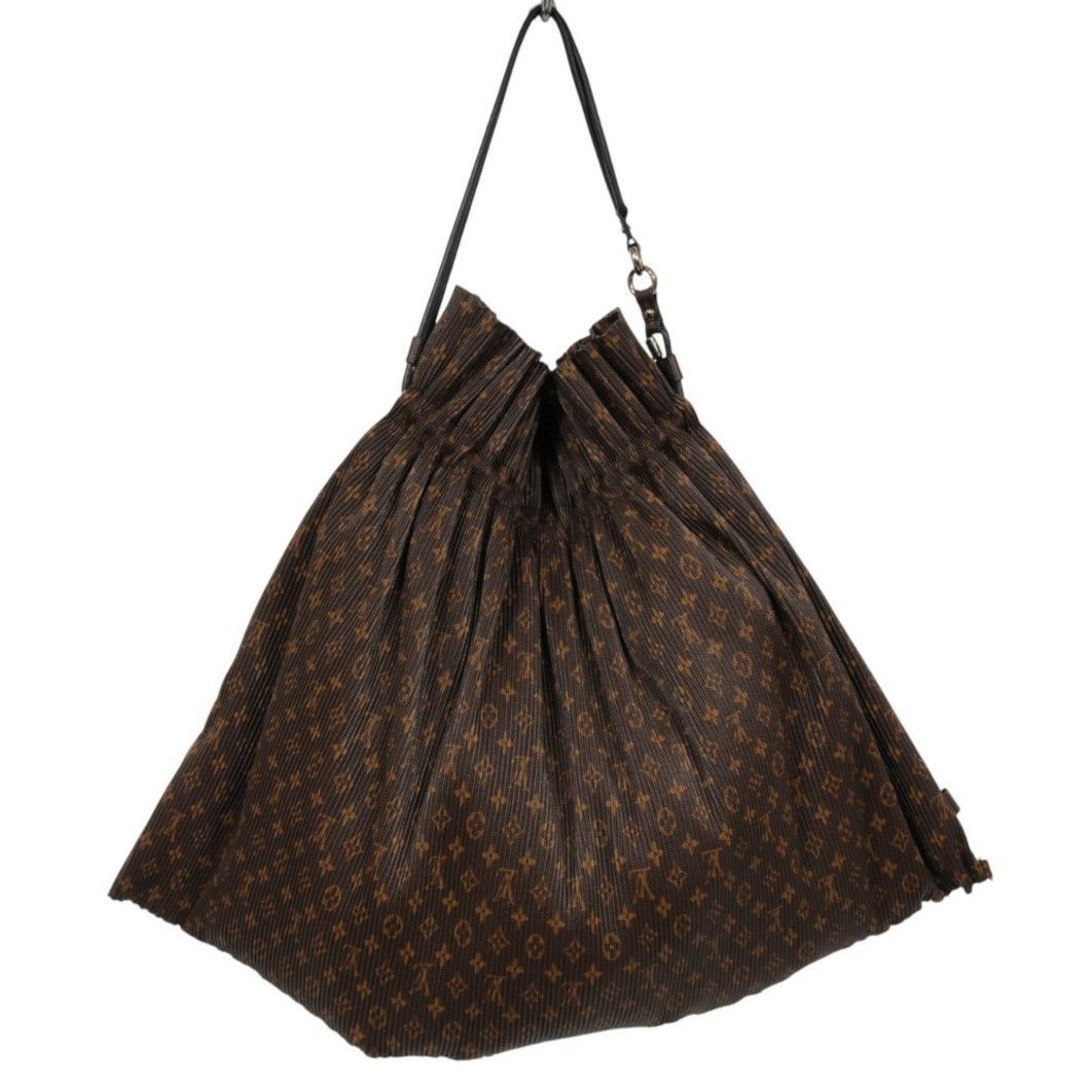Louis Vuitton Lv Logo Monogram Pleated Explorer Bag MM Brown Size ONE SIZE - 1 Thumbnail