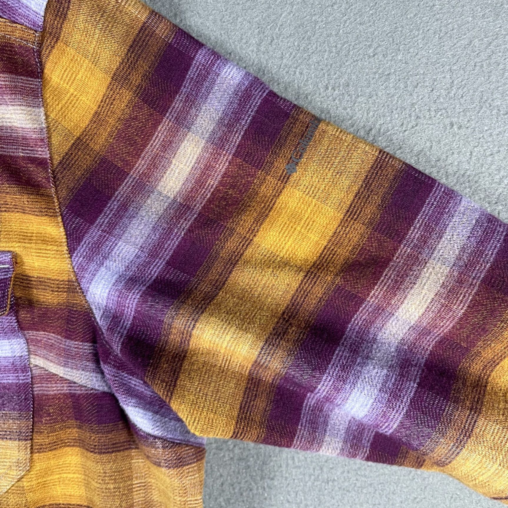 Vintage Columbia Flannel Shirt Womens XL Plaid Button-Up Long Sleeve Casual Outdoors Purple Yellow Embroidered Pockets Size XL / US 12-14 / IT 48-50 - 4 Thumbnail