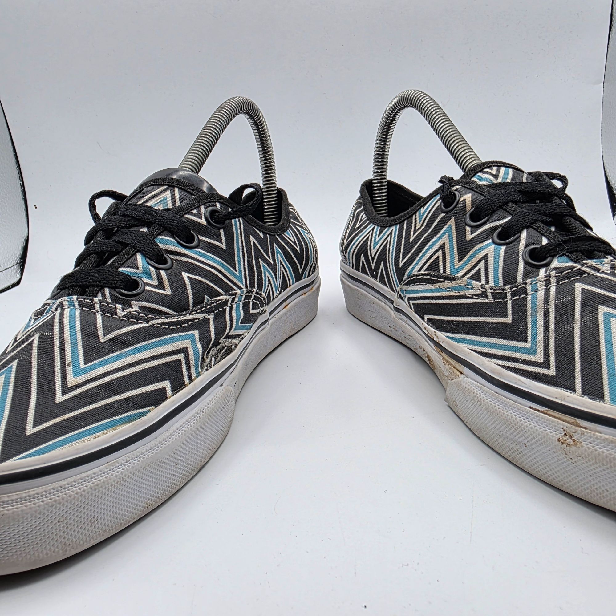 Vans Vans Authentic Chevron Print Womens Size 7.5 Black White Low Size US 7.5 / IT 37.5 - 3 Thumbnail