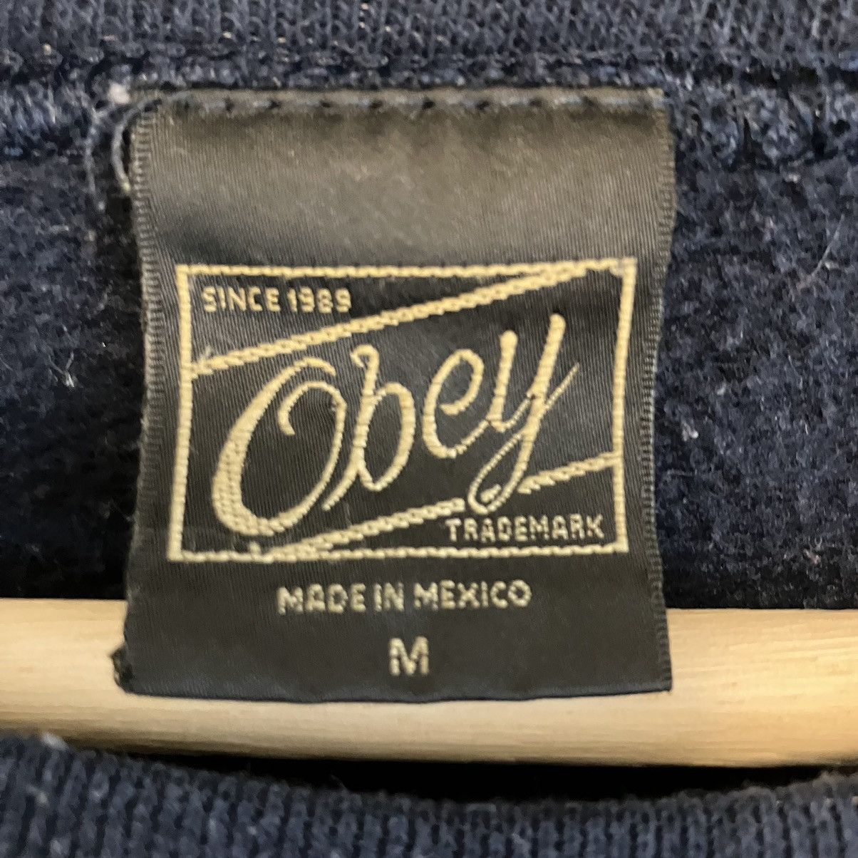 Obey Obey Navy Block Letter Crewneck Sweatshirt Size M Size US M / EU 48-50 / 2 - 4 Thumbnail