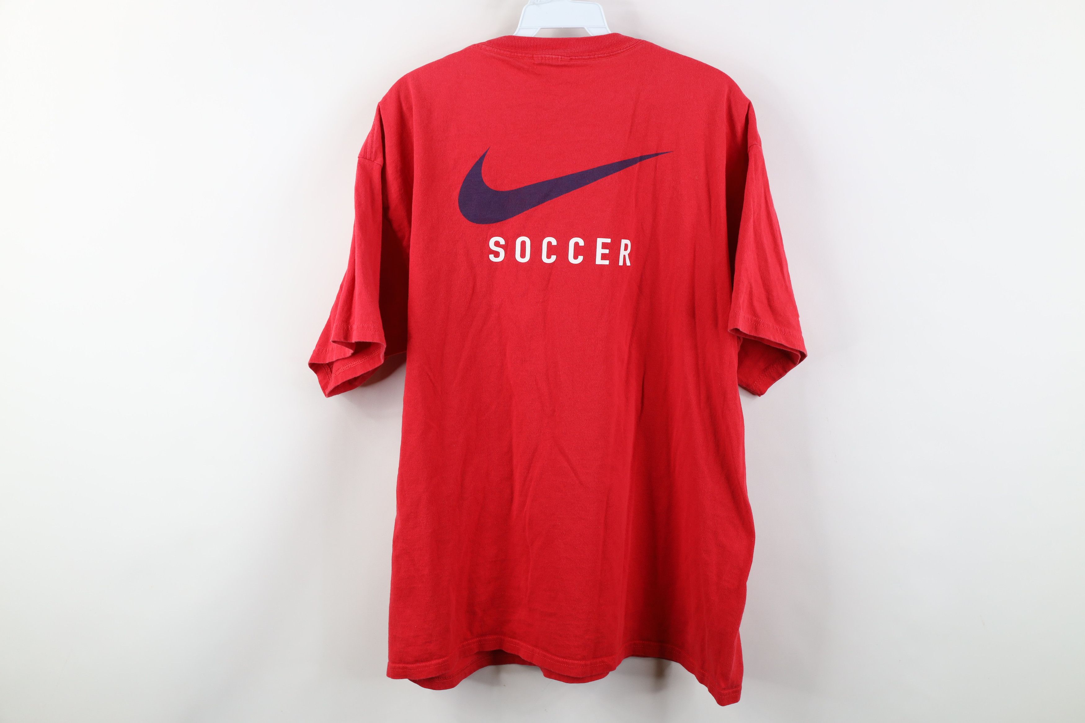 Nike Vintage 90s Y2K Nike Soccer USA Soccer Coaches T-Shirt Red Size US L / EU 52-54 / 3 - 10 Thumbnail