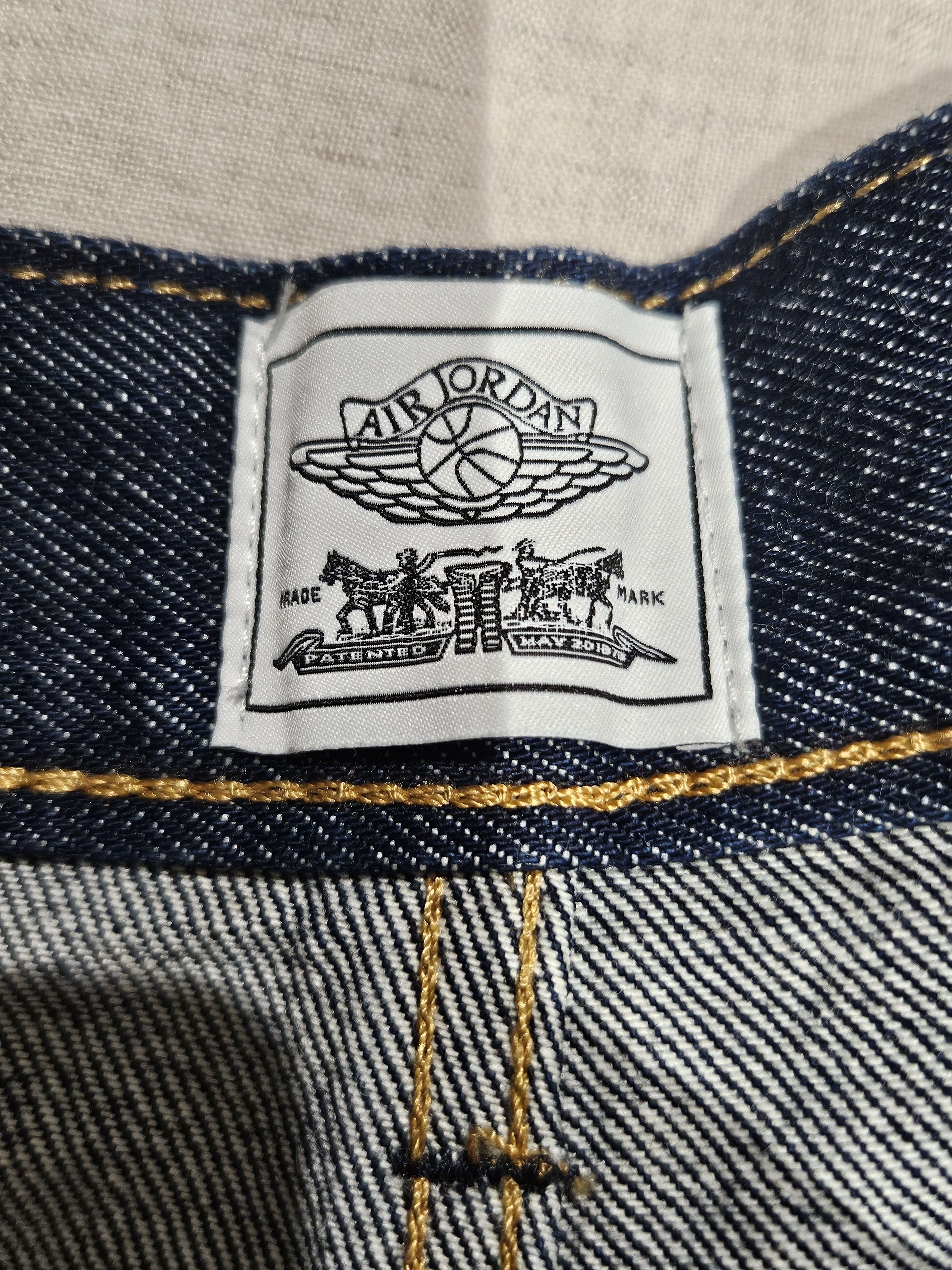 Levi's Nike X Levi's Air Jordan denim baggie shorts it Size US 34 / EU 50 - 10 Thumbnail