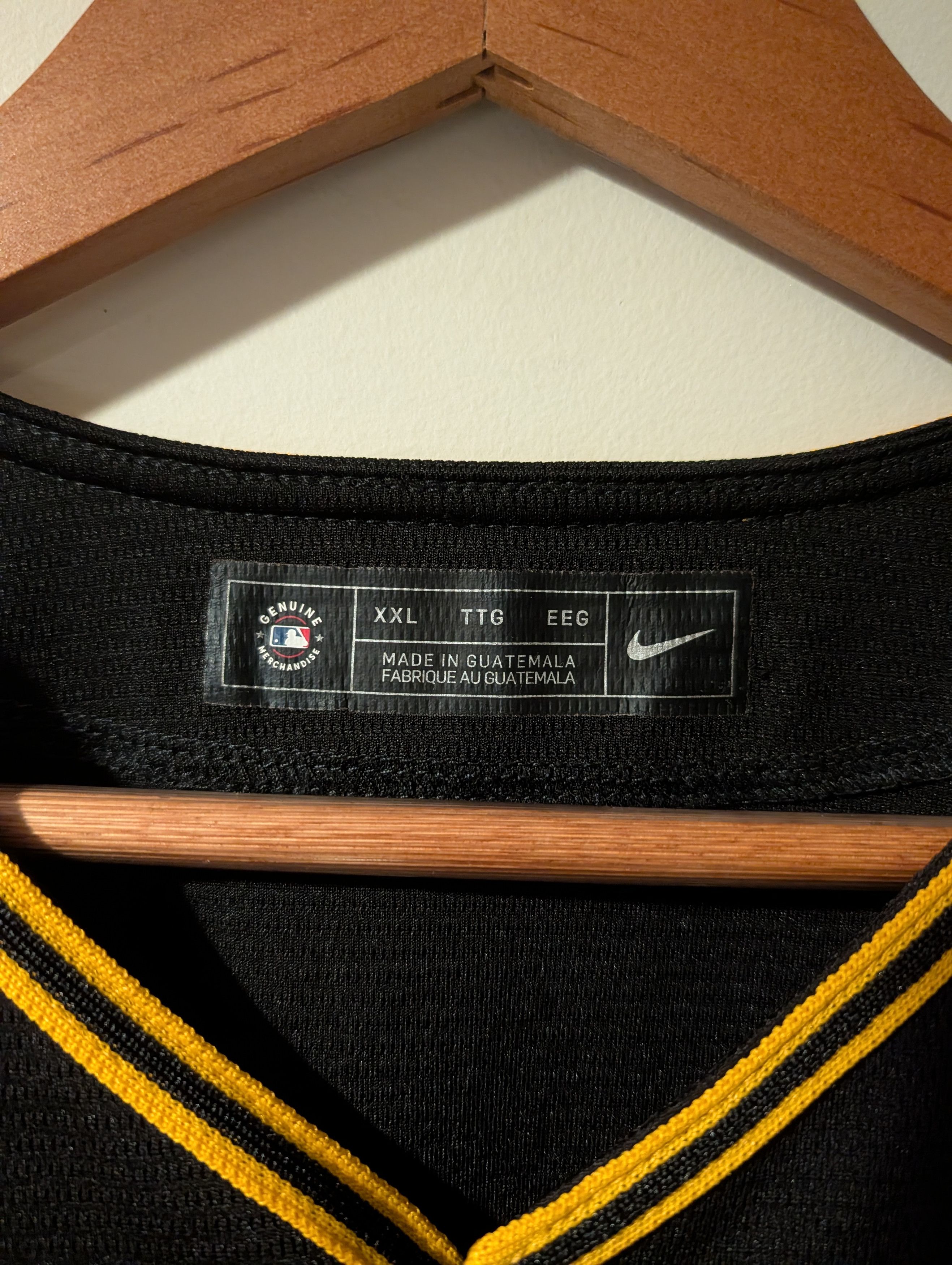 MLB Nike Pittsburgh Pirates Baseball Jersey Mens XXL MLB Size US XXL / EU 58 / 5 - 5 Thumbnail