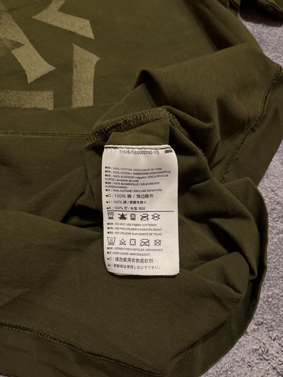 Arc'teryx × Vintage Vintage Arc'Teryx Leaf Big Logo Spellout Graphic Tee Size US S / EU 44-46 / 1 - 5 Thumbnail