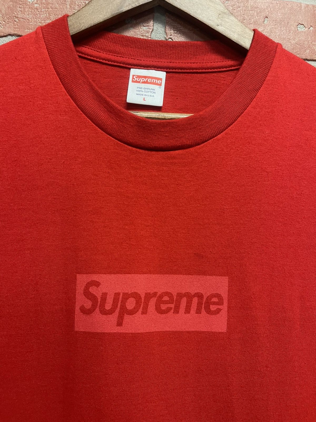 Supreme Size L - Supreme Red BOGO Gently Used Size US L / EU 52-54 / 3 - 4 Thumbnail