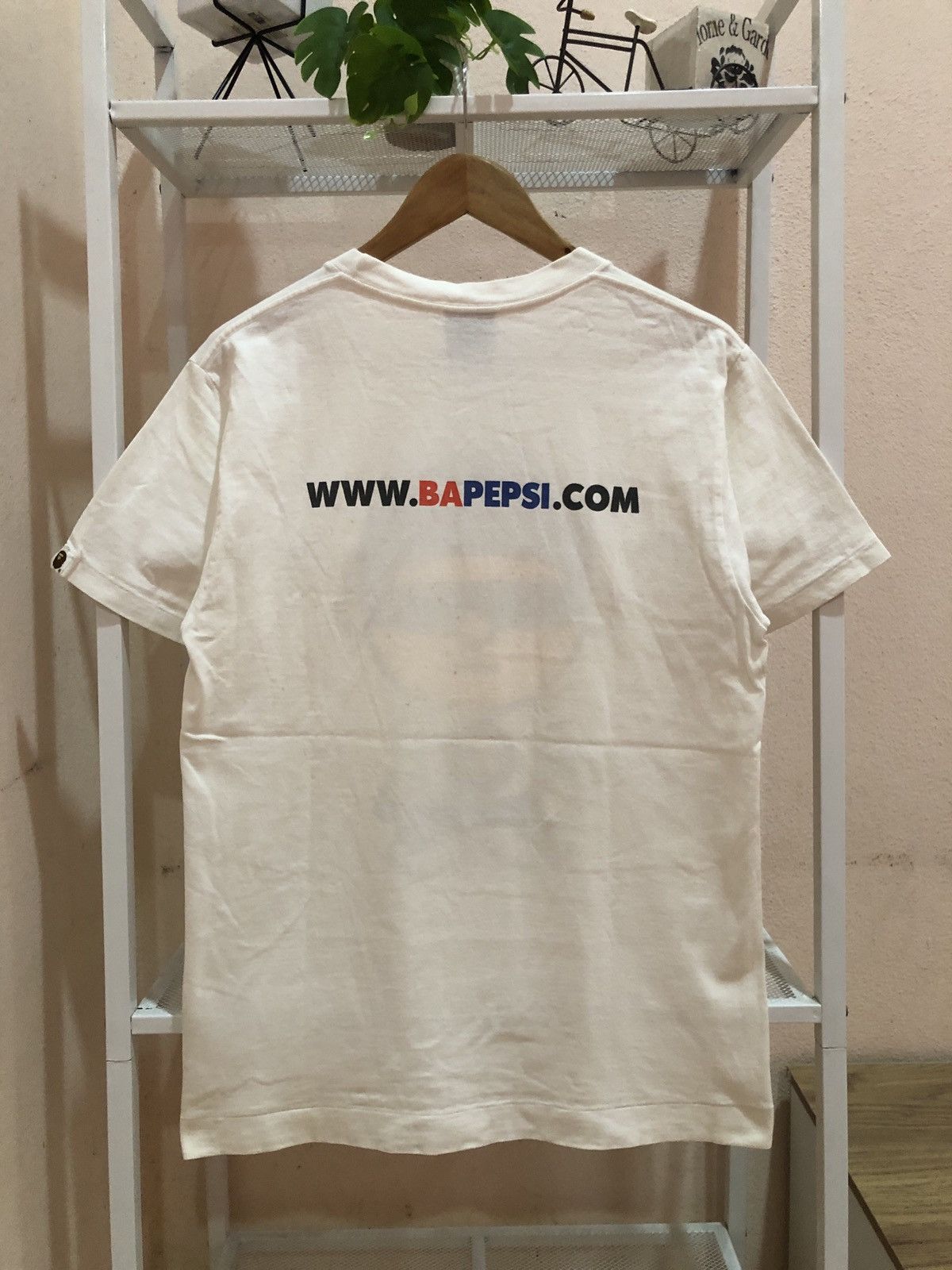 Bape RARE OG BAPE Pepsi NIGO Photo Tee Size US M / EU 48-50 / 2 - 2 Thumbnail