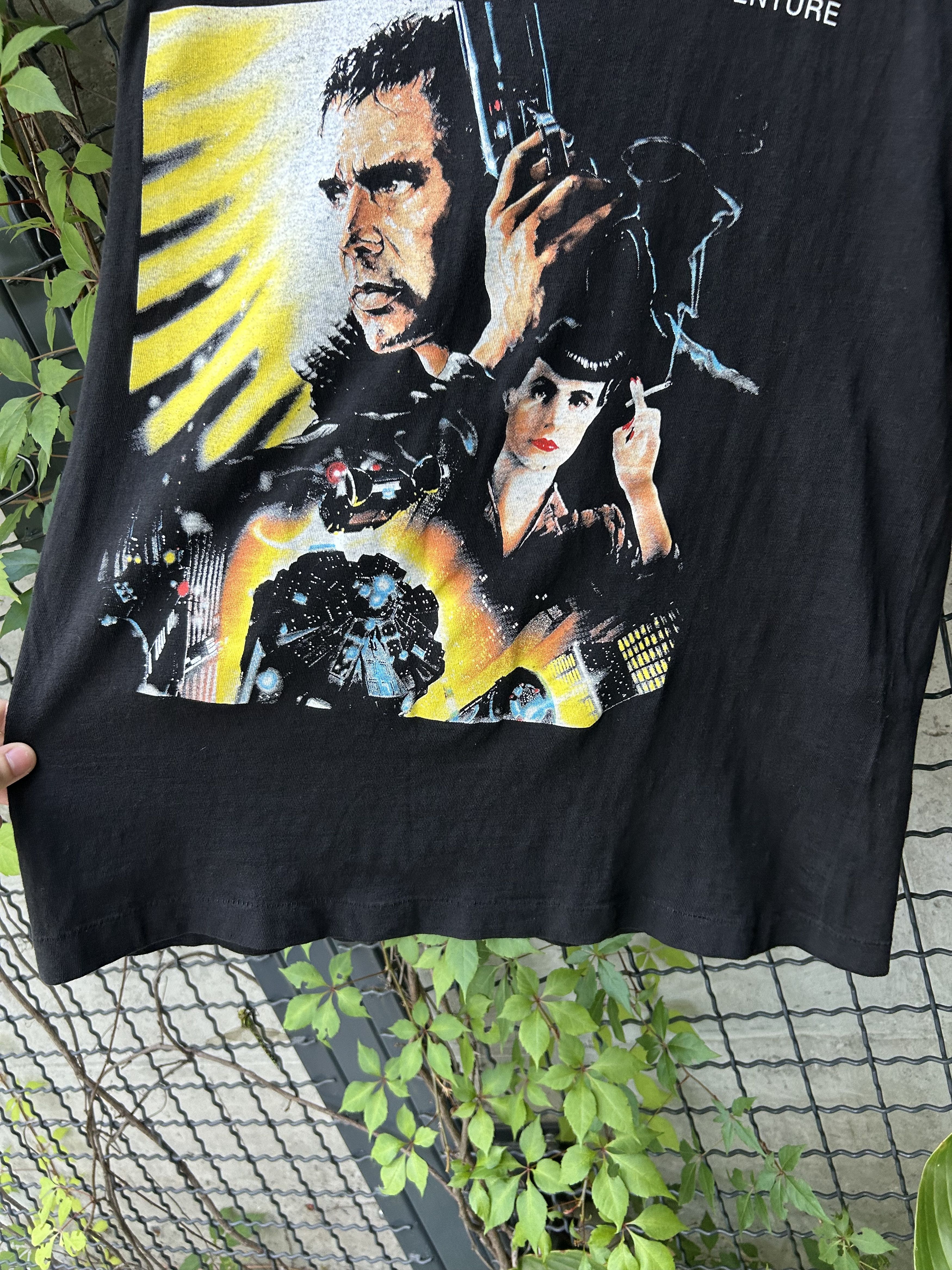 Vintage Vintage 90s Blade Runner Director's Cut Movie Promo T-shirt Size US L / EU 52-54 / 3 - 7 Thumbnail