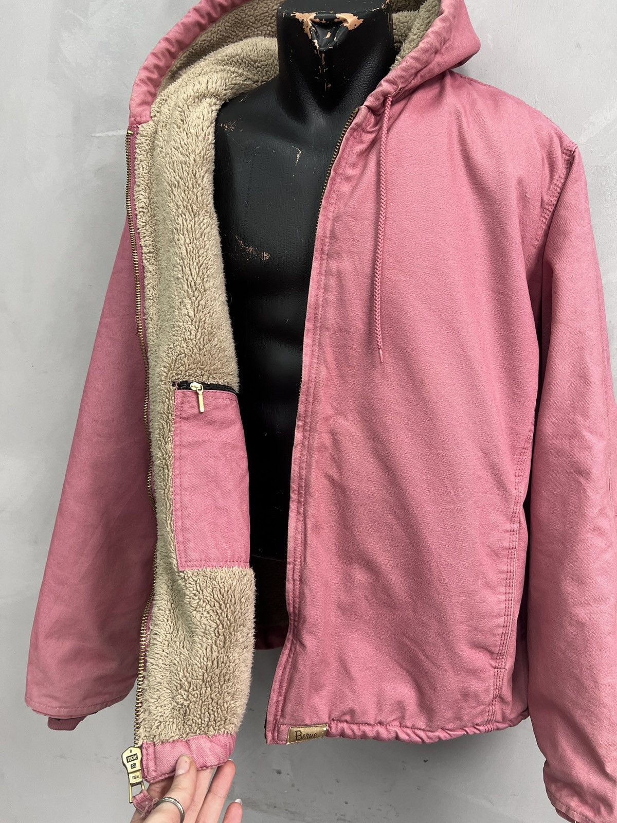 Carhartt Carhartt style 90’s Pink Tree Jacket Heavy active jacket Size US XL / EU 56 / 4 - 6 Thumbnail
