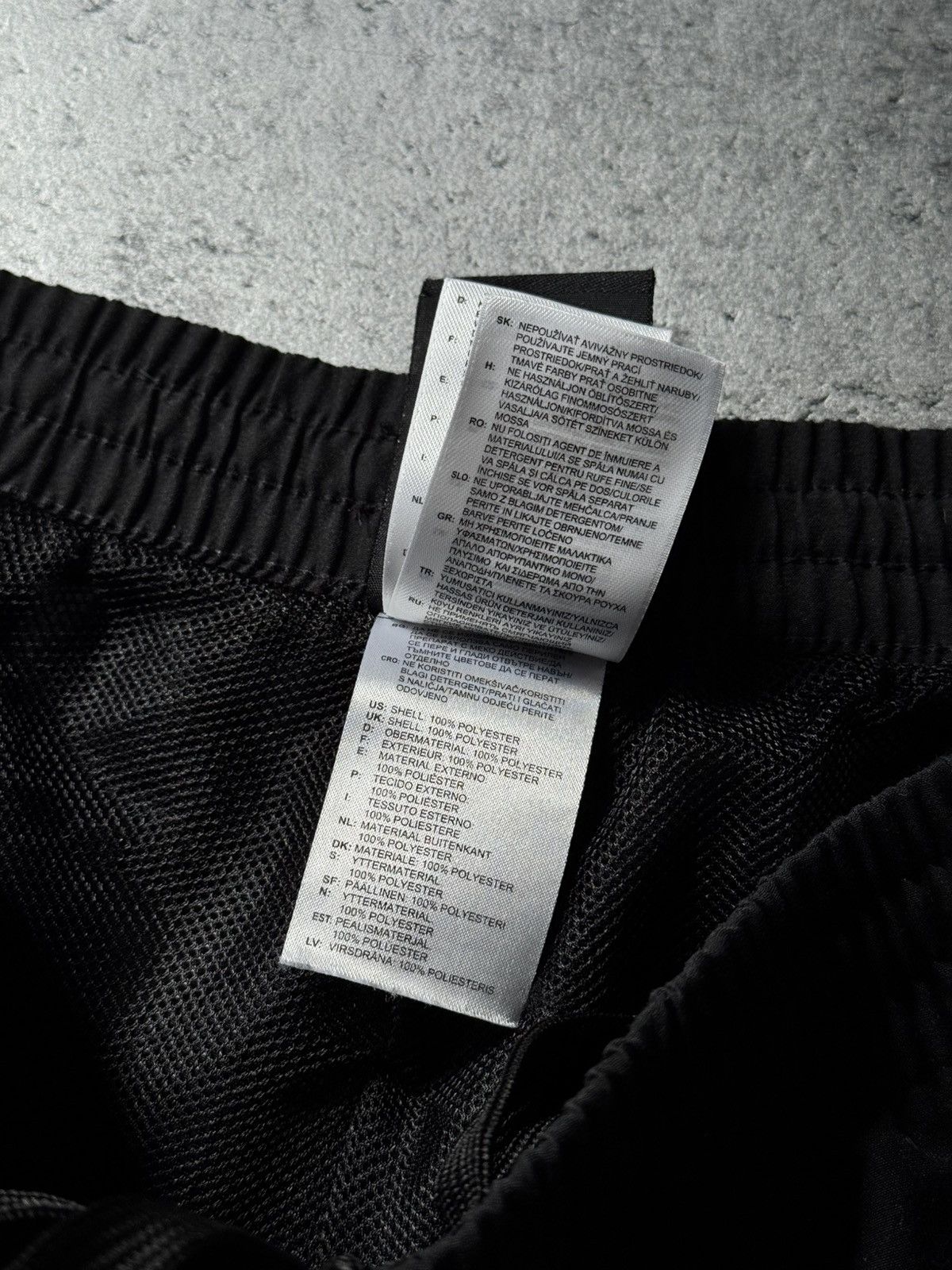 Adidas × Vintage Vintage Y2K Adidas Pinterest Shorts Streetwear 90s Size US 32 / EU 48 - 17 Thumbnail