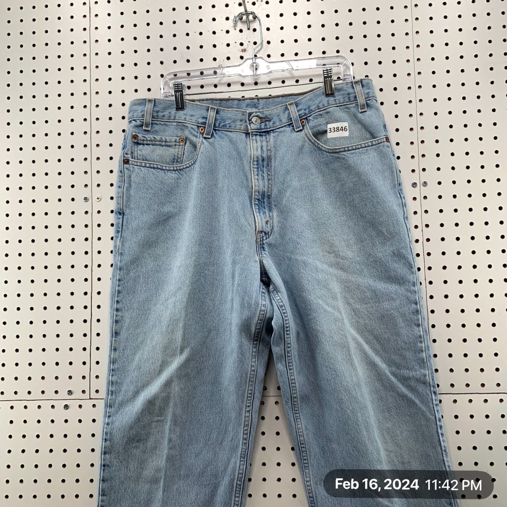 Levi's VINTAGE Levi's 550 Light Wash Denim Jeans 36x31 Relaxed Fit Blue Mens Size US 36 / EU 52 - 2 Thumbnail