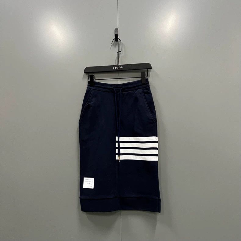 Thom Browne Thom browne Dark blue four-striped drawstring skirt 2503-Ne Size 25" / US 0 / IT 36 - 1 Thumbnail