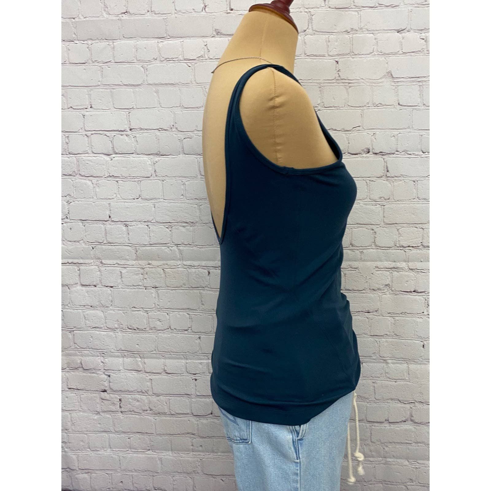 Lululemon lululemon tank top Size M / US 6-8 / IT 42-44 - 3 Thumbnail