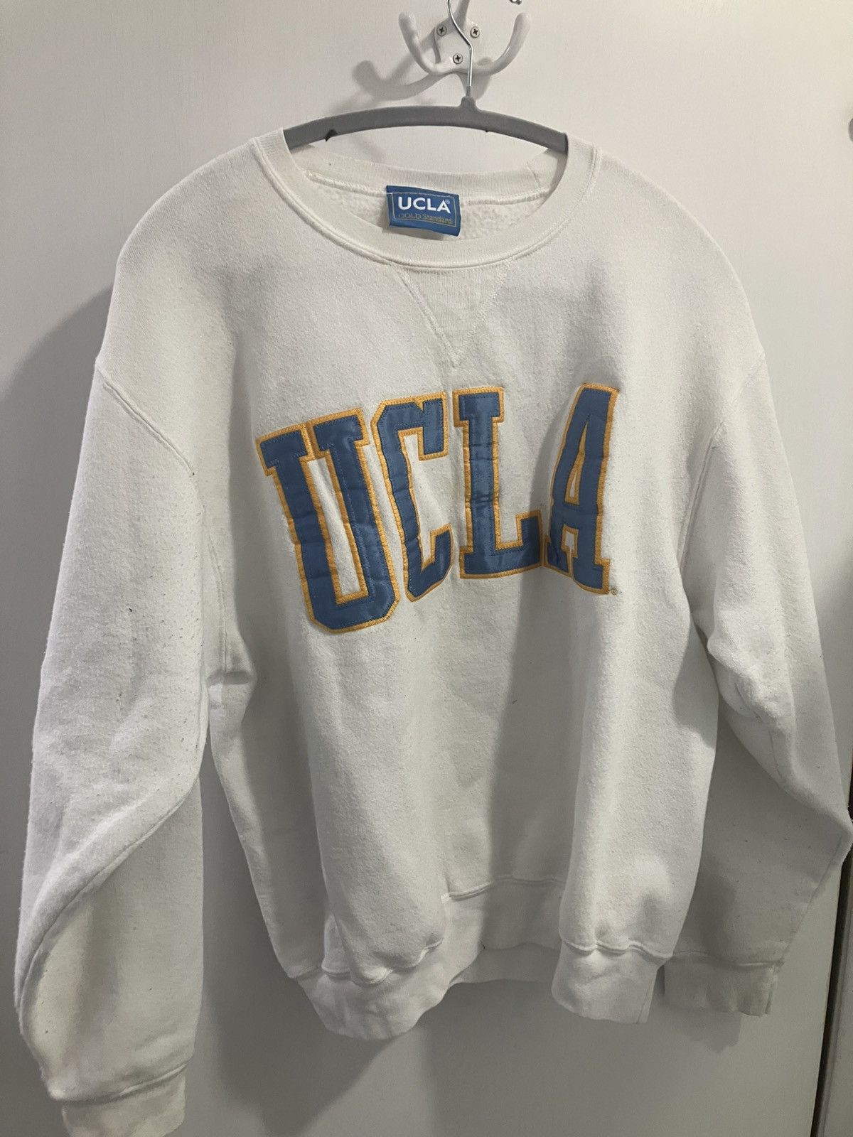 Other VTG UCLA Gold Standard pullover sweater crew neck SZ MEDIUM Size US M / EU 48-50 / 2 - 2 Thumbnail