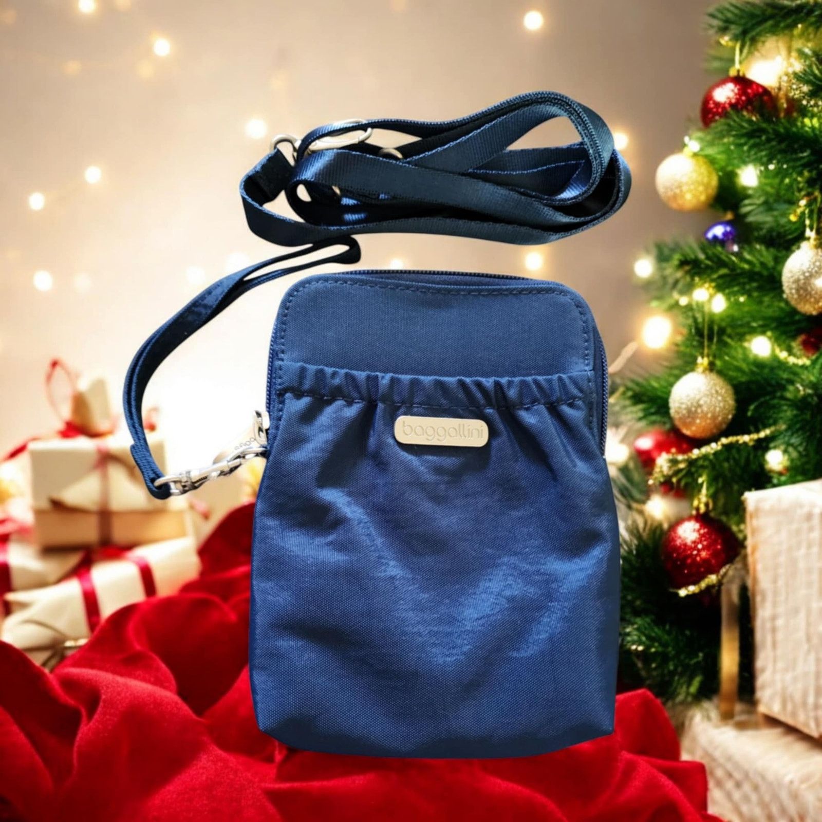 Other Baggallini Small Blue Crossover Wristlet Card Cell Bag Size ONE SIZE - 1 Thumbnail