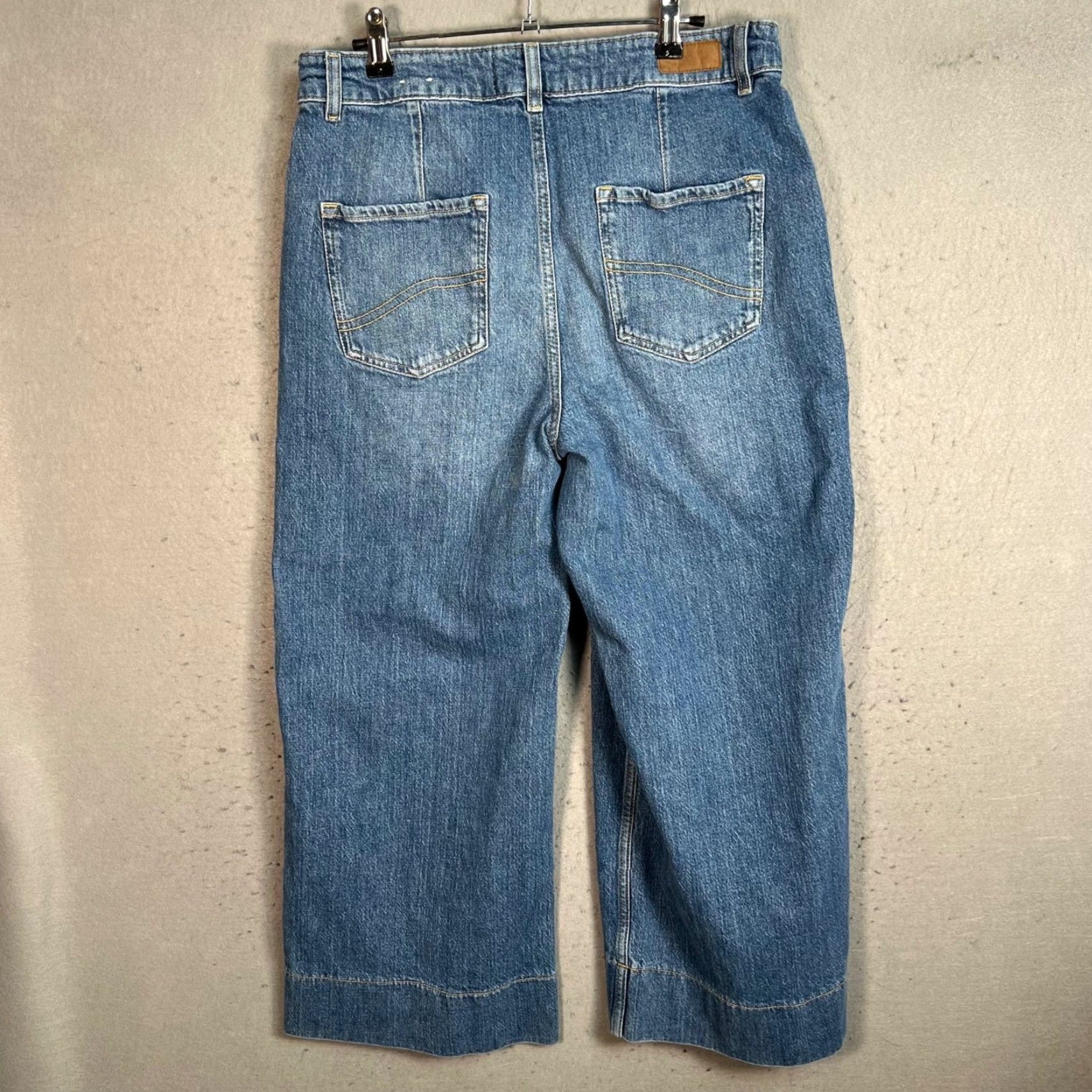 FatFace Fatface Womens Jeans Size 8R Blue Cropped Denim Wide-Leg 5-Pocket Style Regular Rise High Inseam 25 in Cotton Blend Denim Shirt? Size 30" / US 8 / IT 44 - 2 Thumbnail