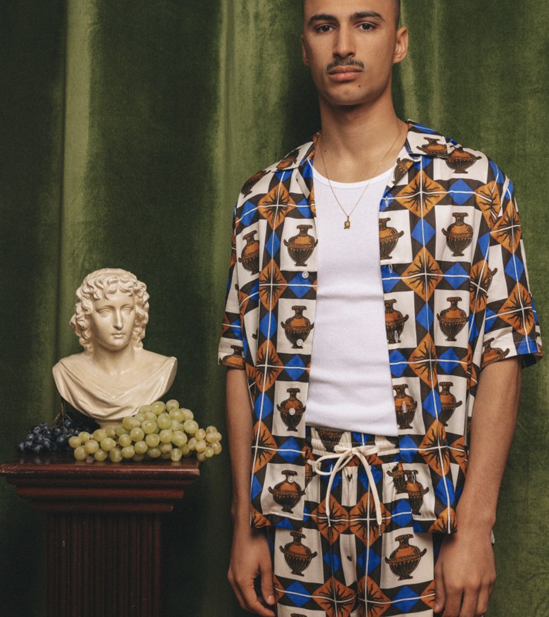 Drole De Monsieur Drôle de Monsieur x Gergei Erdei Vase Vacation Shirt Size US M / EU 48-50 / 2 - 5 Thumbnail