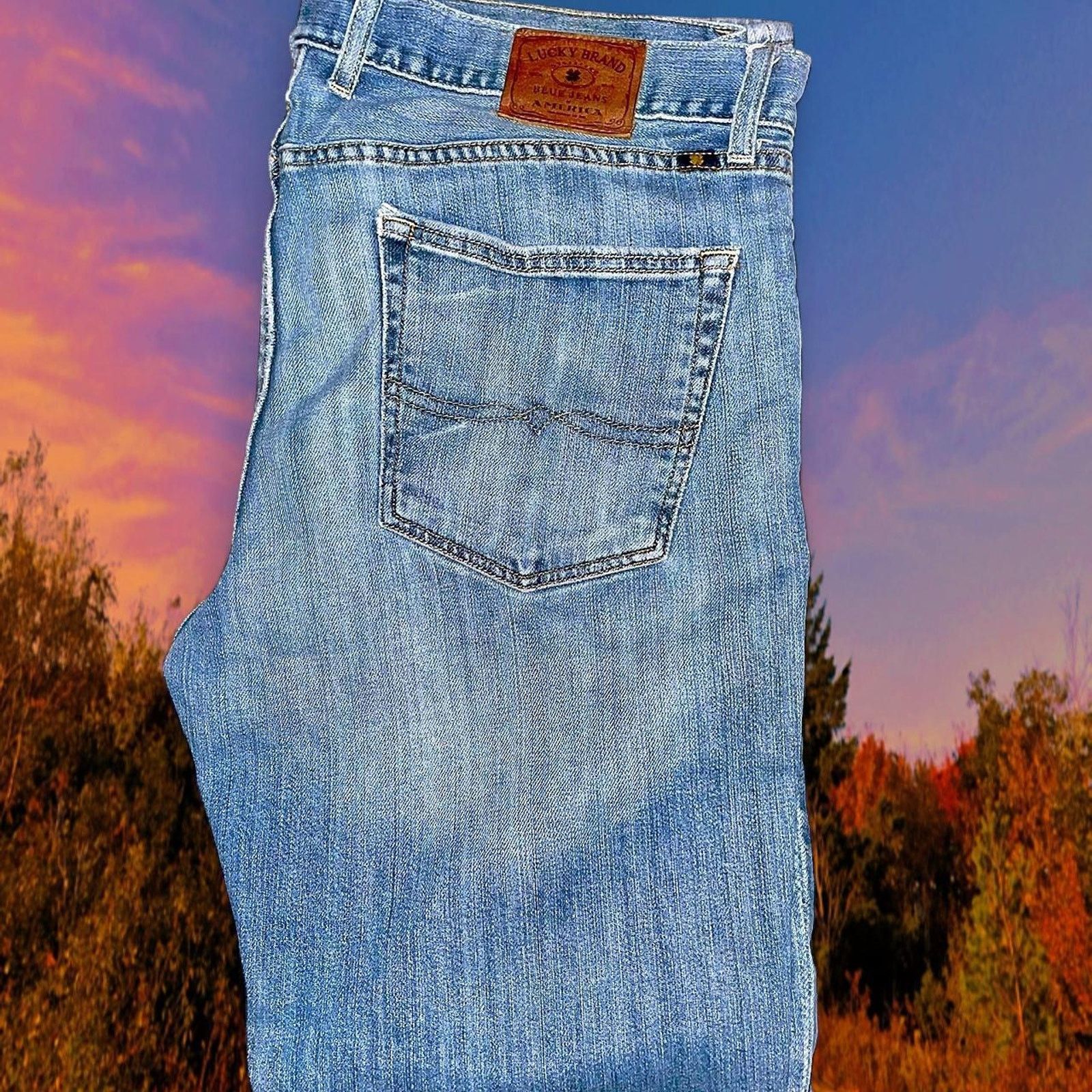 Lucky Brand Lucky brand washed blue denim Size US 30 / EU 46 - 1 Thumbnail