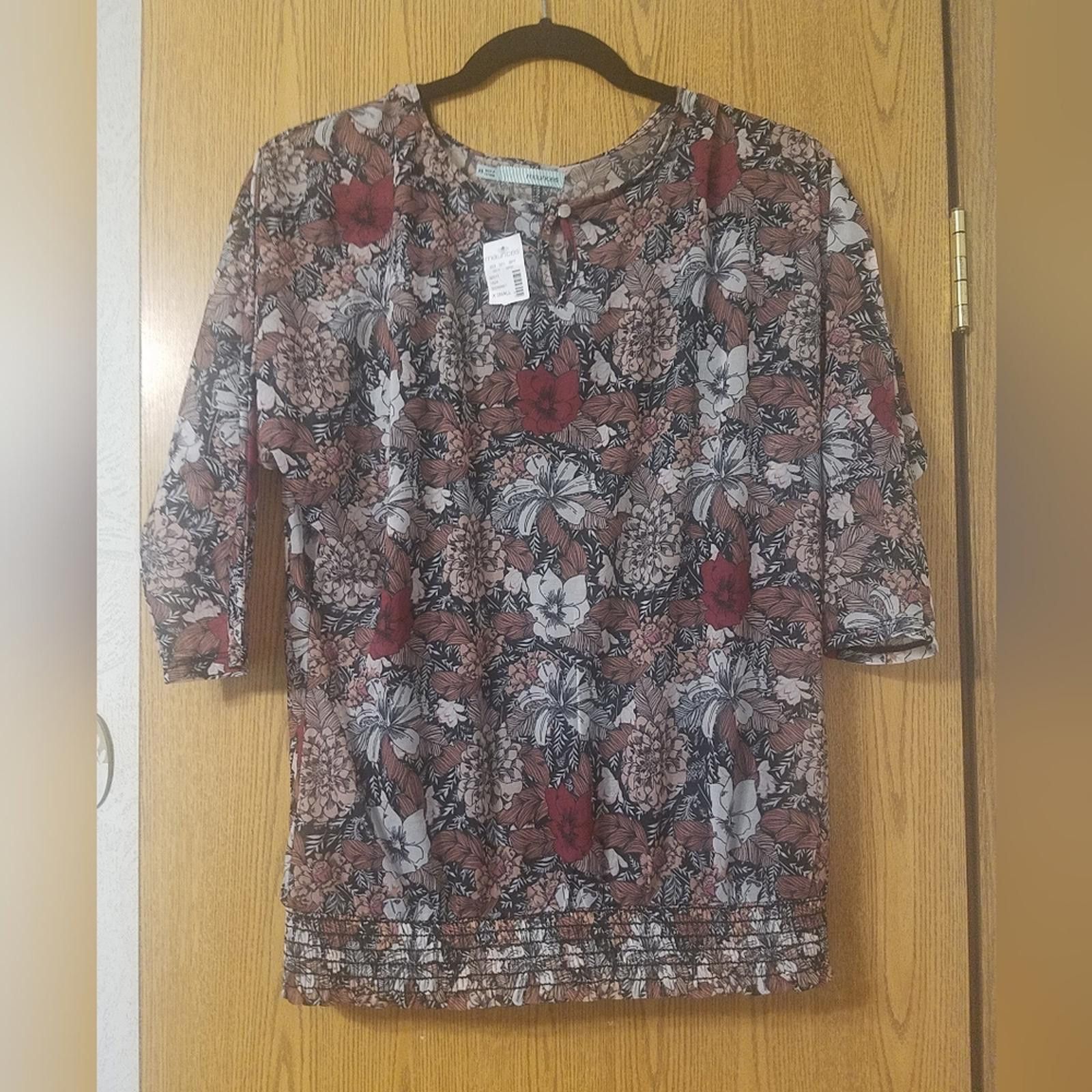Designer NWT Maurices Floral Print Women's Top Size XS Size XS / US 0-2 / IT 36-38 - 1 Thumbnail