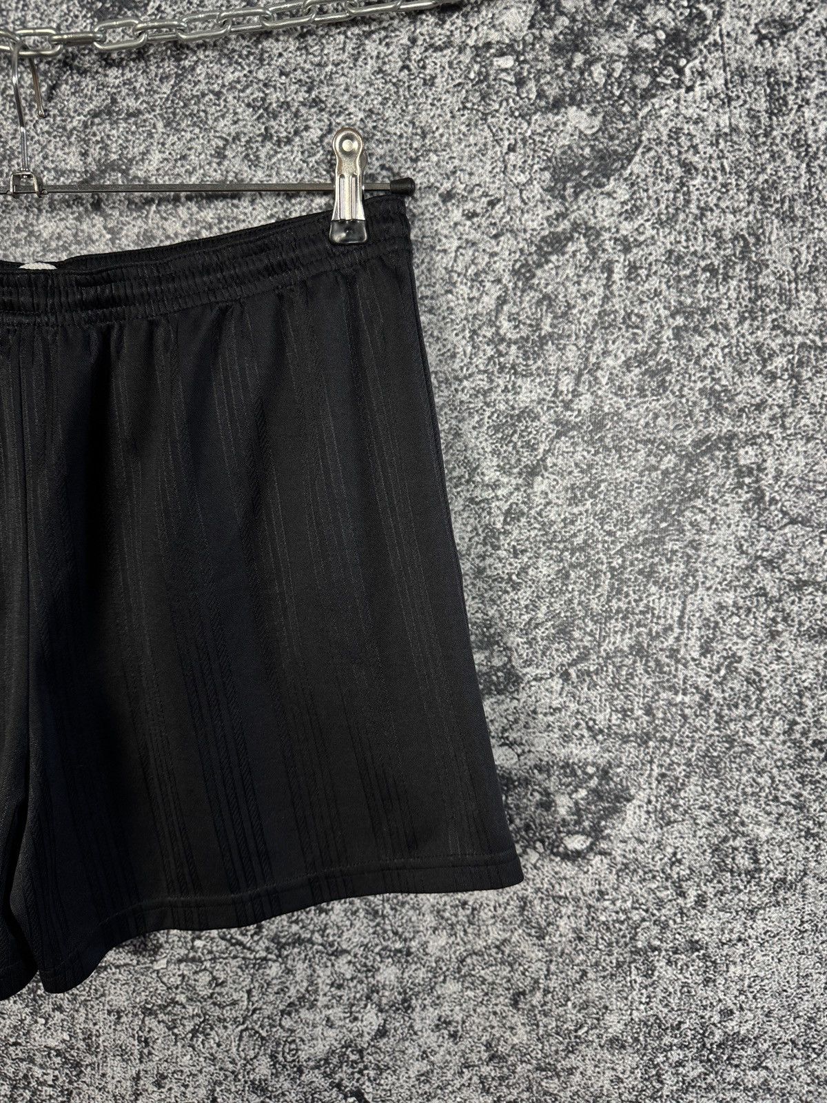 Adidas Adidas Vintage 90s Soccer Shorts Sportswear Retro Size M Size US 34 / EU 50 - 9 Thumbnail